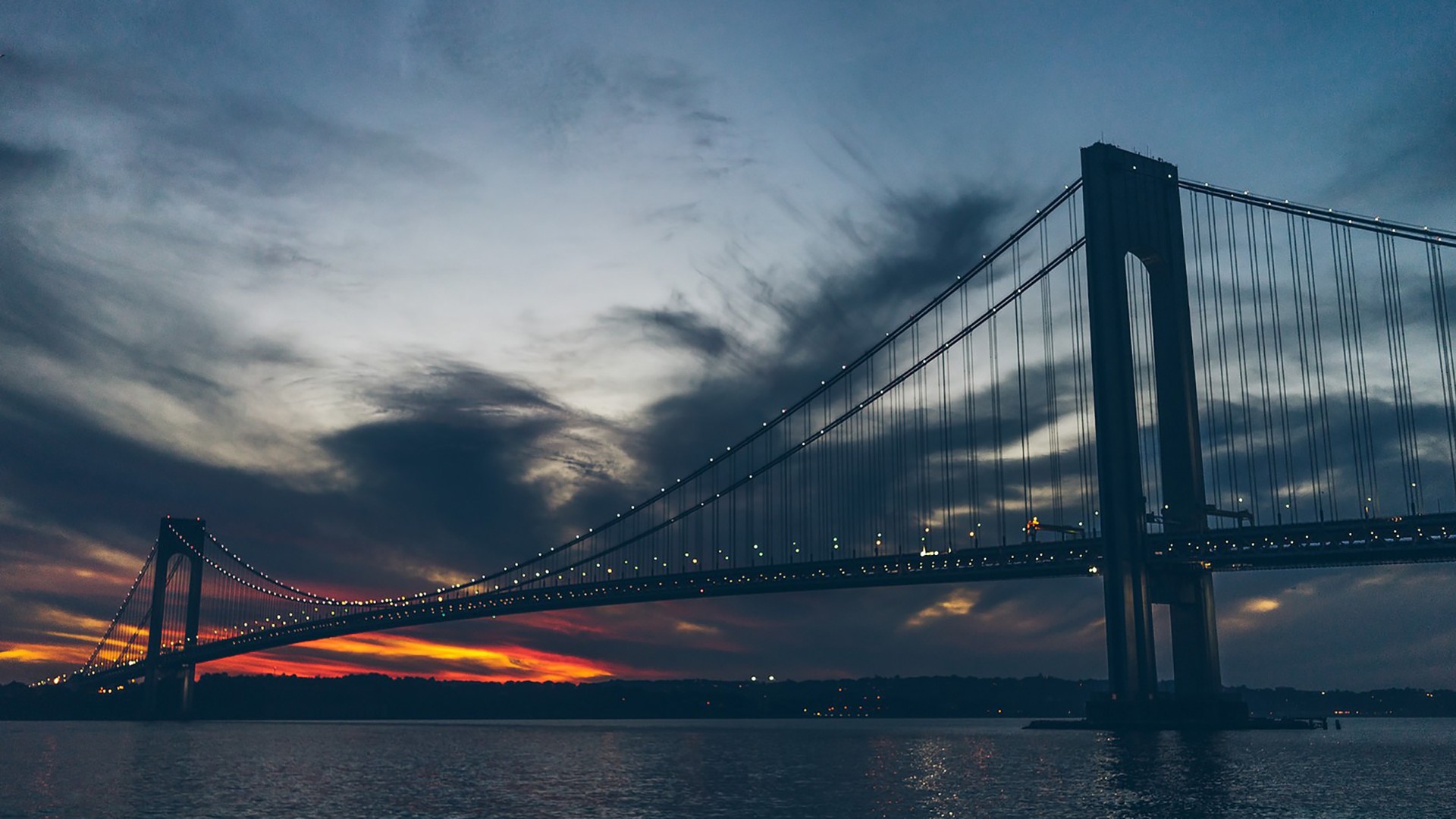 Verrazzano-Narrows Bridge at sunset HD Wallpaper