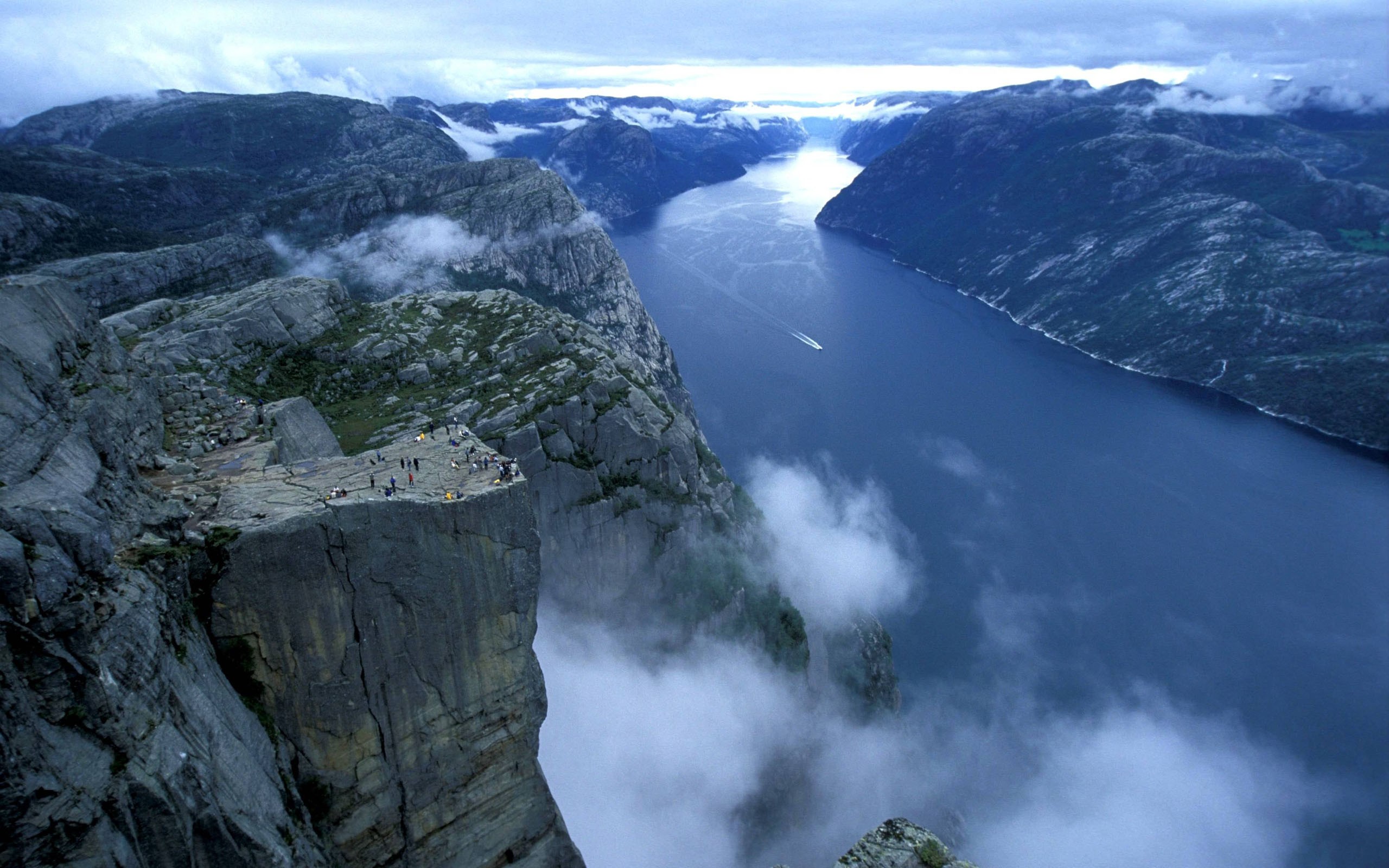 Preikestolen cliff overlooking Lysefjord, Norway HD Wallpaper