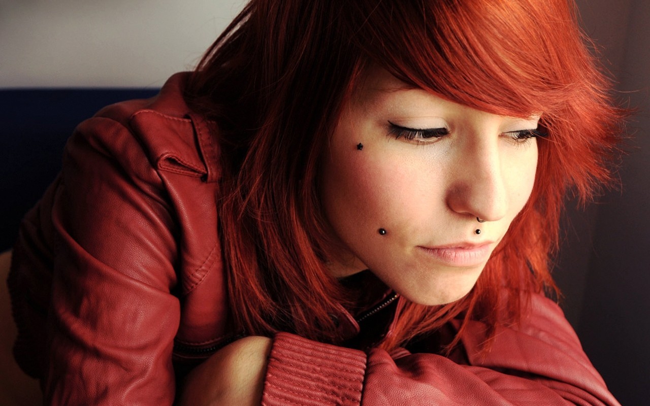 Redhead woman with facial piercings HD Wallpaper