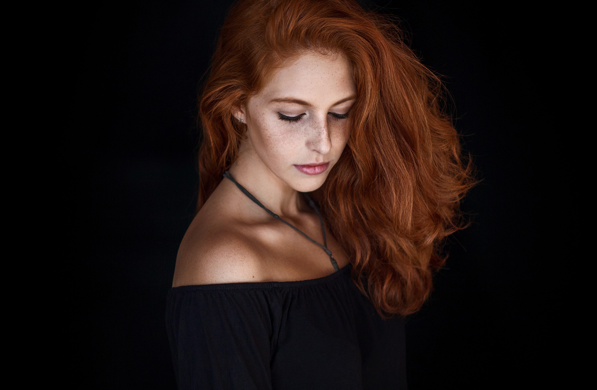 Portrait of a redhead woman with freckles HD Wallpaper