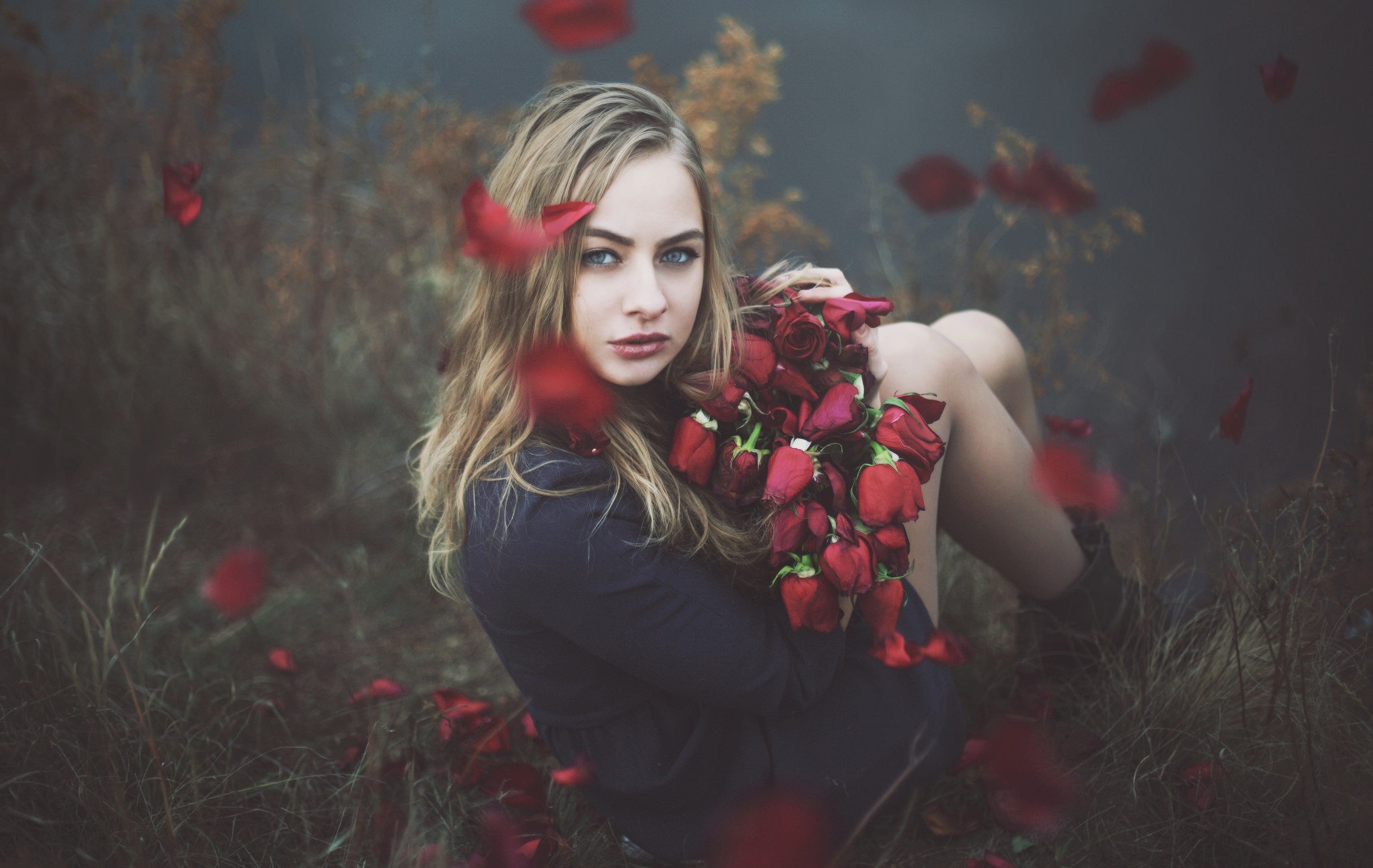 Woman with bouquet of red roses outdoors HD Wallpaper