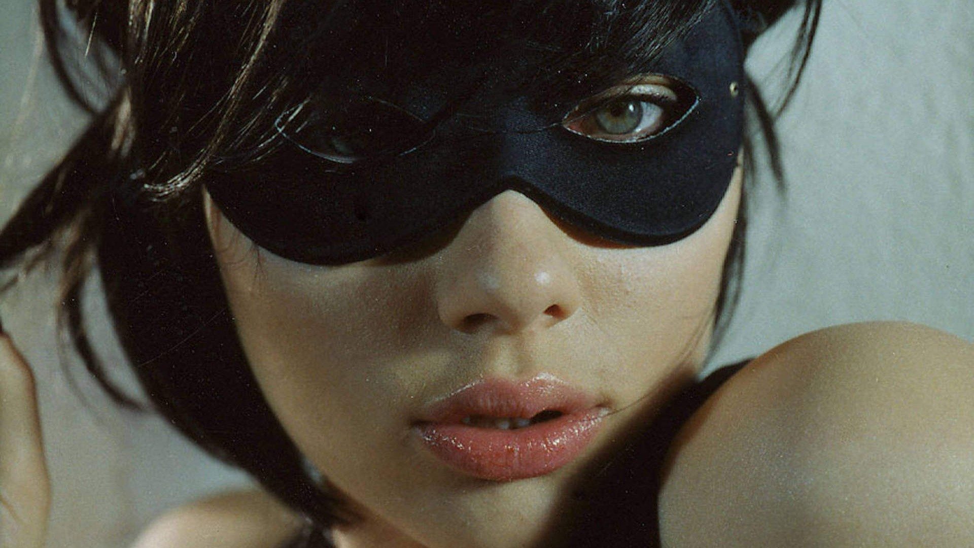 Scarlett Johansson wearing a black mask HD Wallpaper