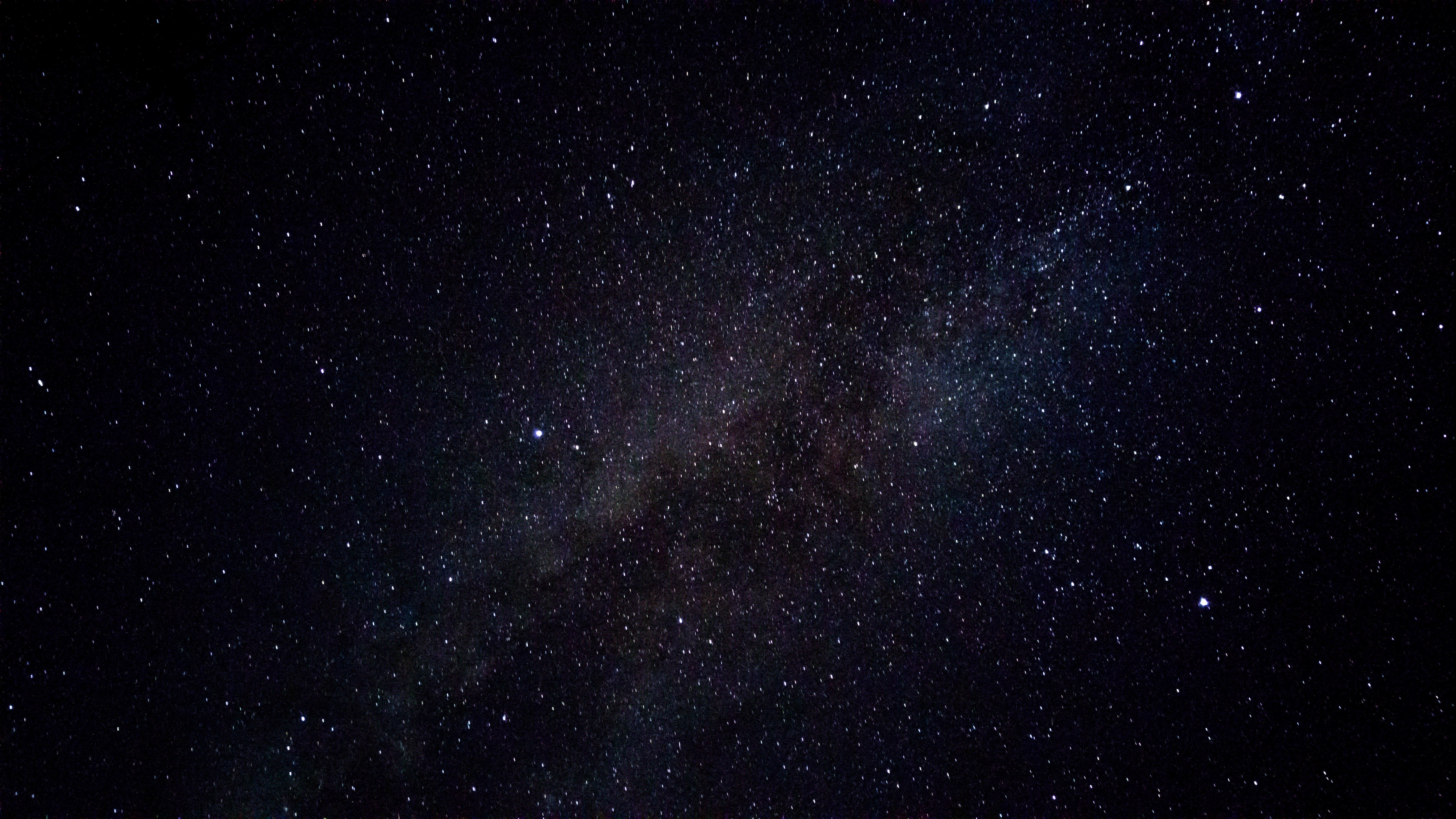 Night sky full of stars and the Milky Way HD Wallpaper