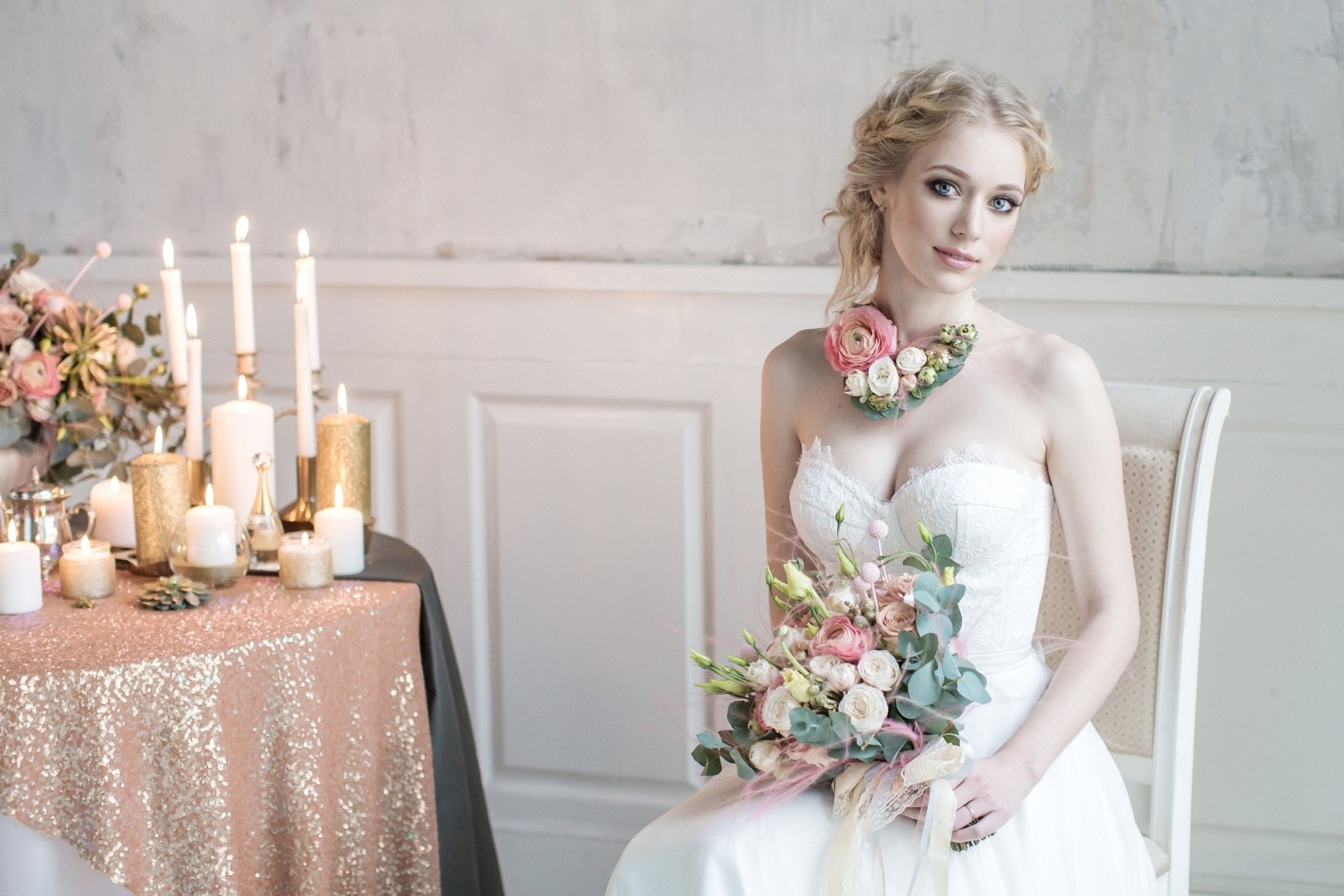 Bride with Bouquet and Floral Necklace HD Wallpaper