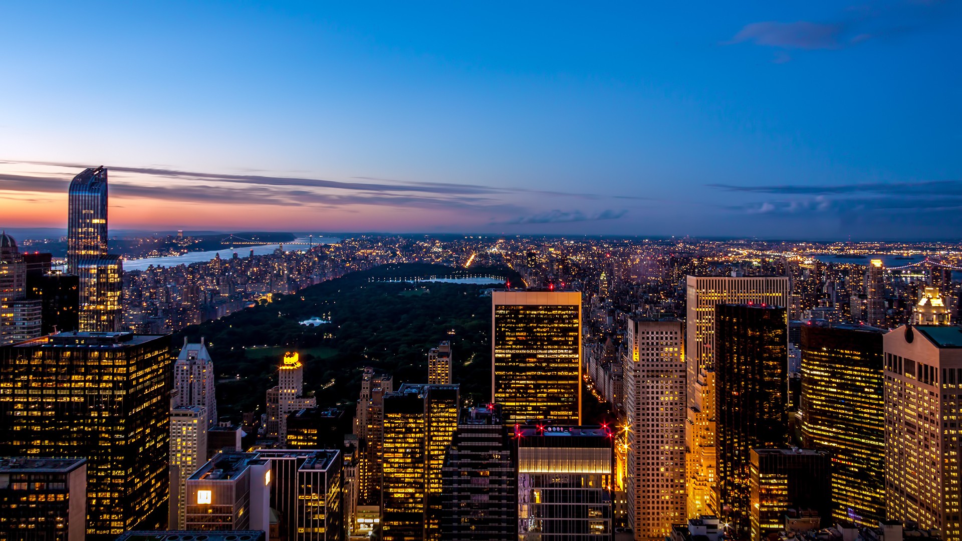 New York City skyline at dusk with Central Park HD Wallpaper