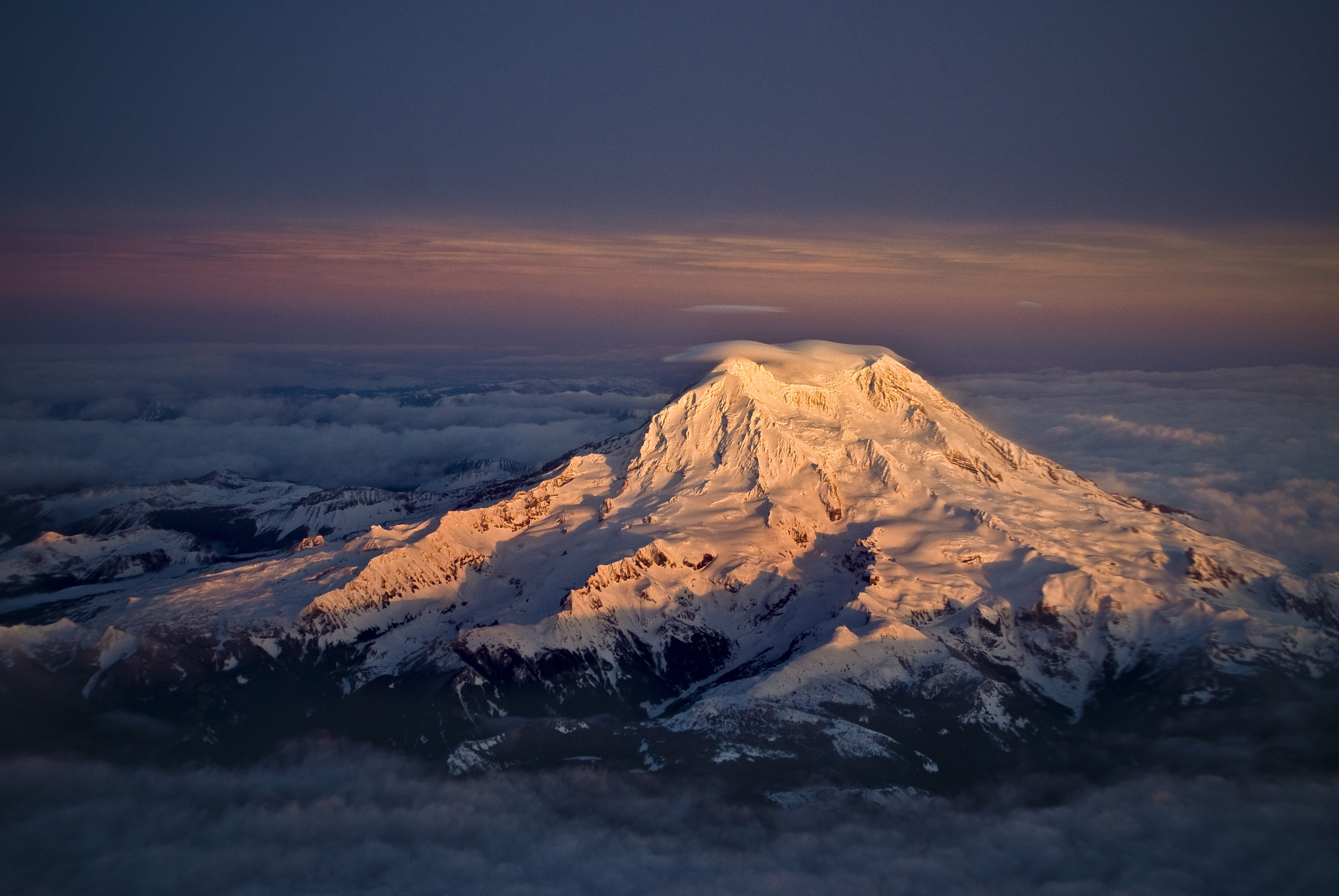 Mount Rainier at dusk from an aerial view HD Wallpaper