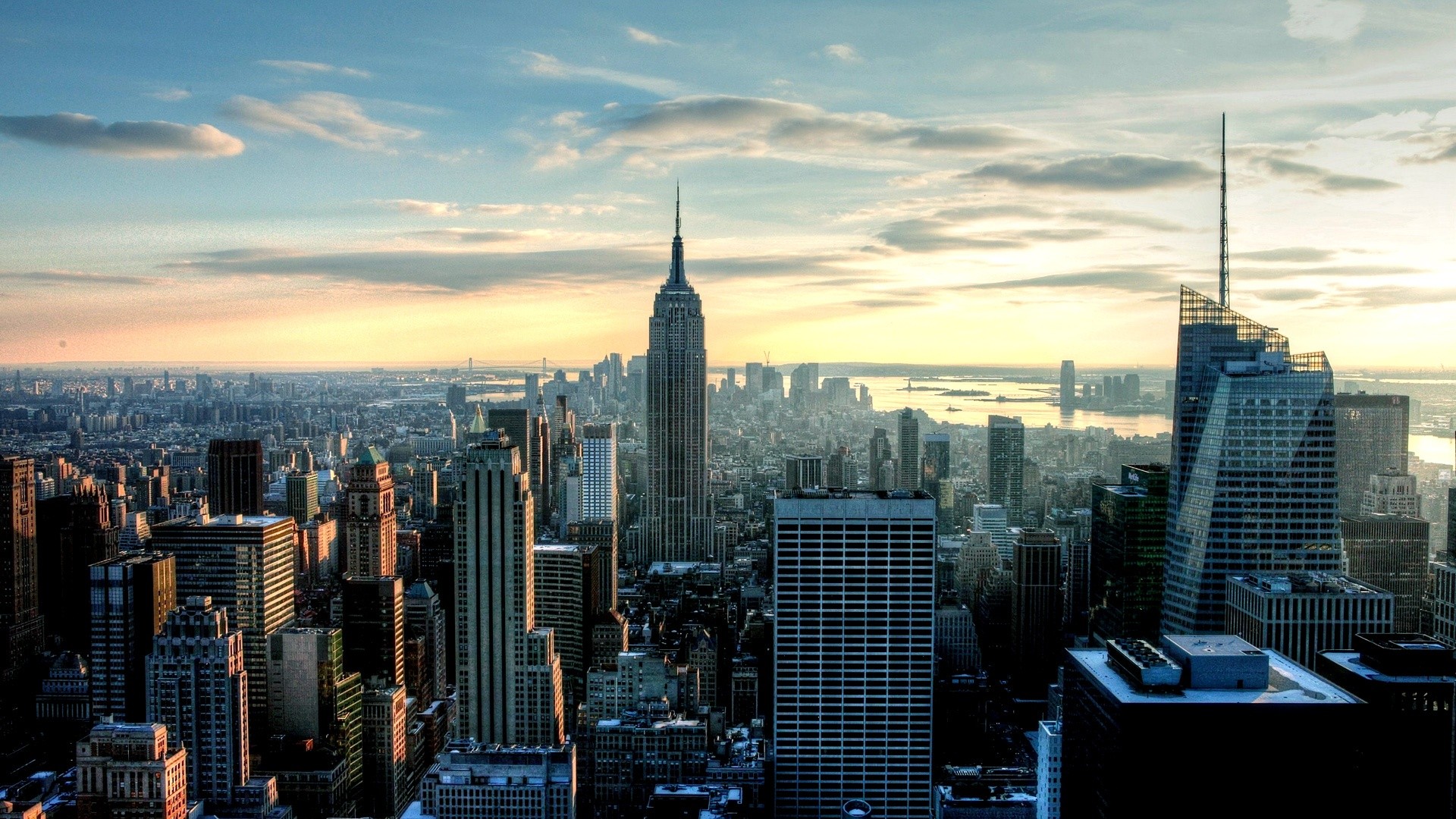 New York City Skyline at Sunset HD Wallpaper
