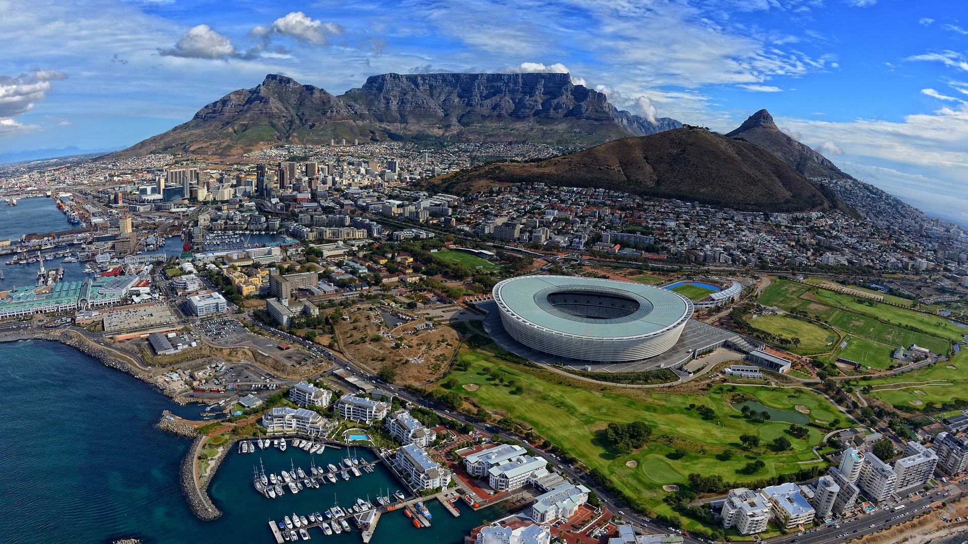 Cape Town cityscape with Table Mountain and stadium HD Wallpaper