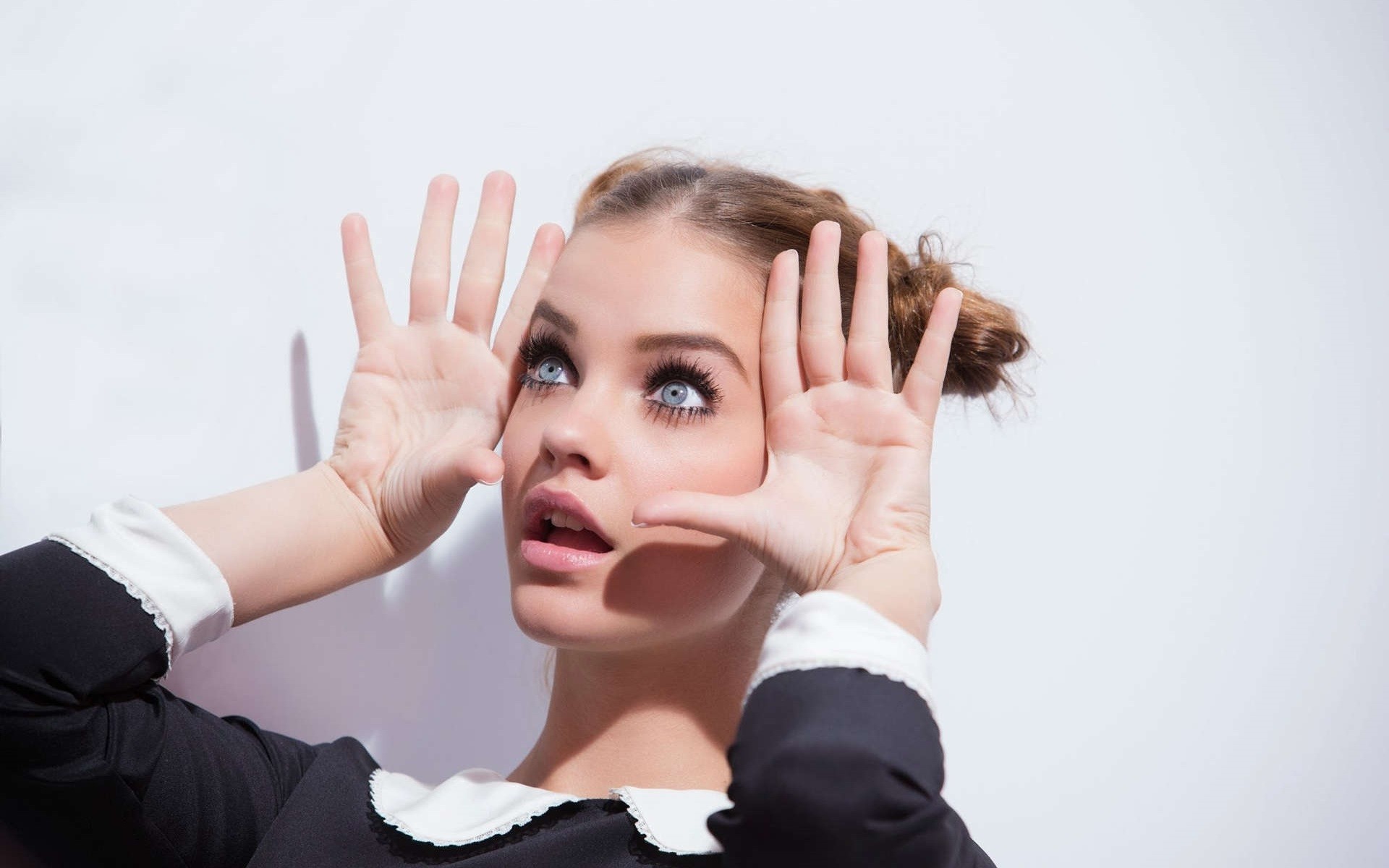 Barbara Palvin with blue eyes and hands framing her face HD Wallpaper