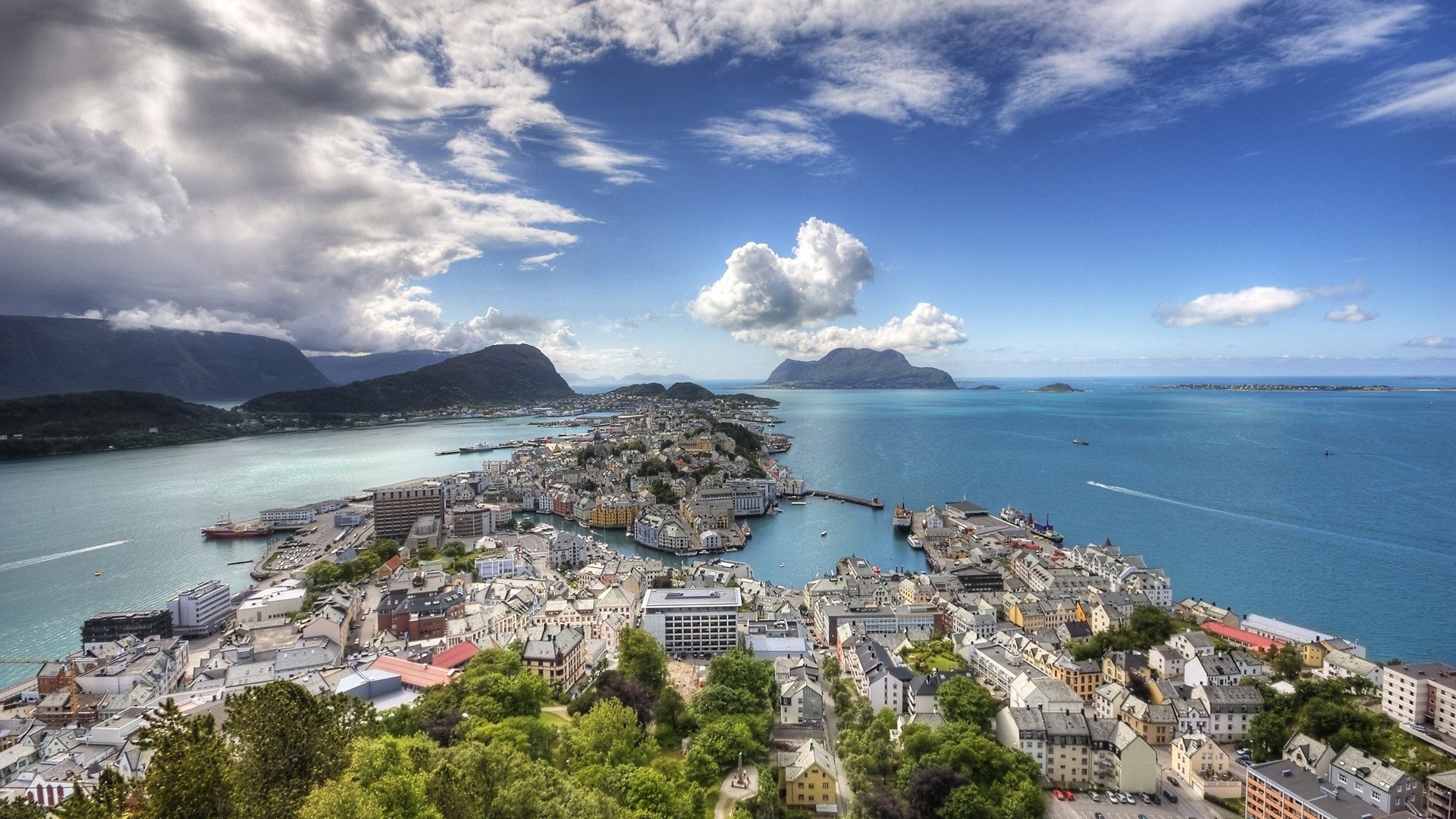 Alesund, Norway: A Coastal Cityscape by the Sea HD Wallpaper