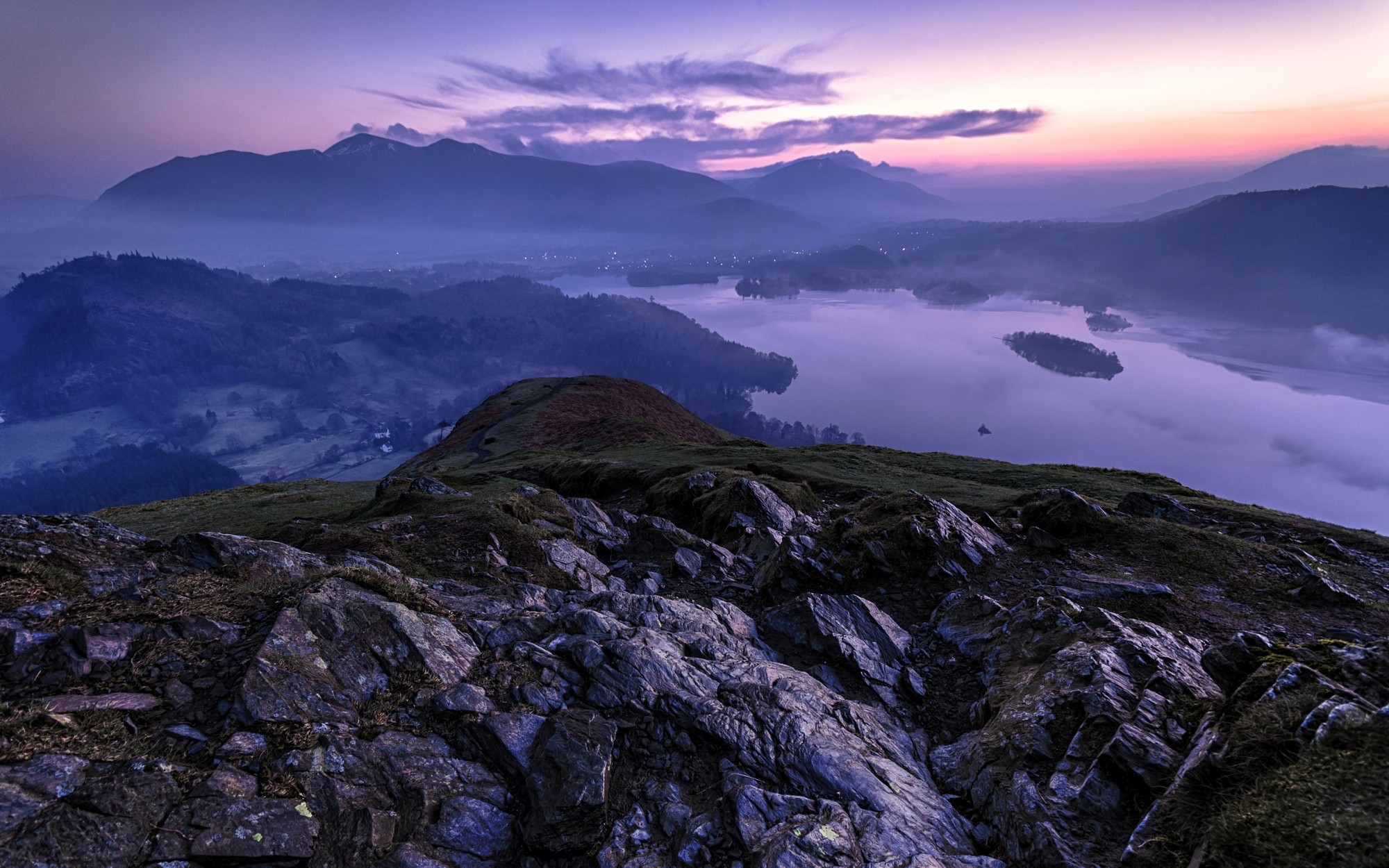 Misty mountains and lake at sunrise in England HD Wallpaper