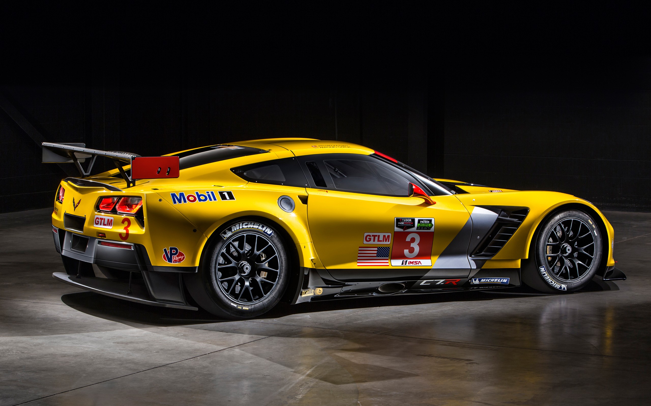 Yellow Chevrolet Corvette C7.R GTLM race car HD Wallpaper