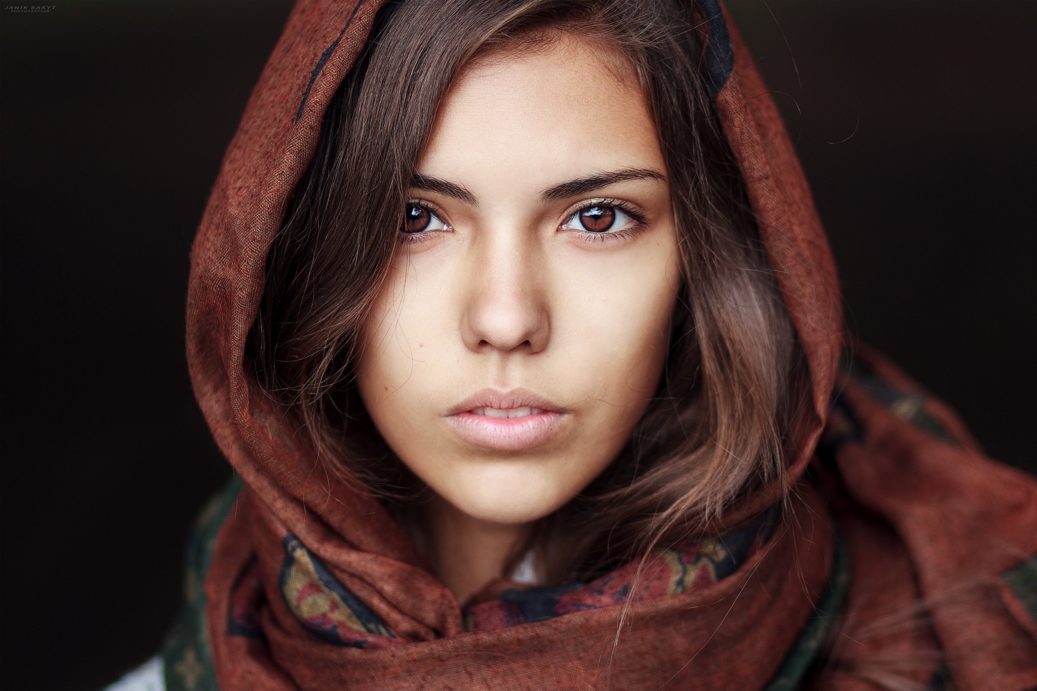 Woman with brown scarf and hazel eyes HD Wallpaper