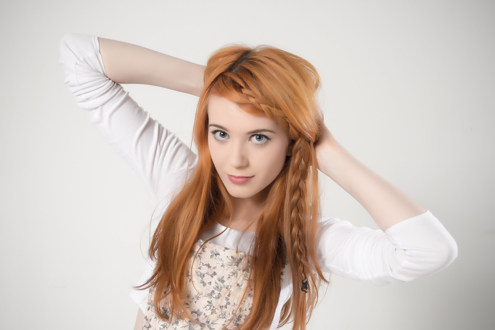 Portrait of a young woman with red hair HD Wallpaper