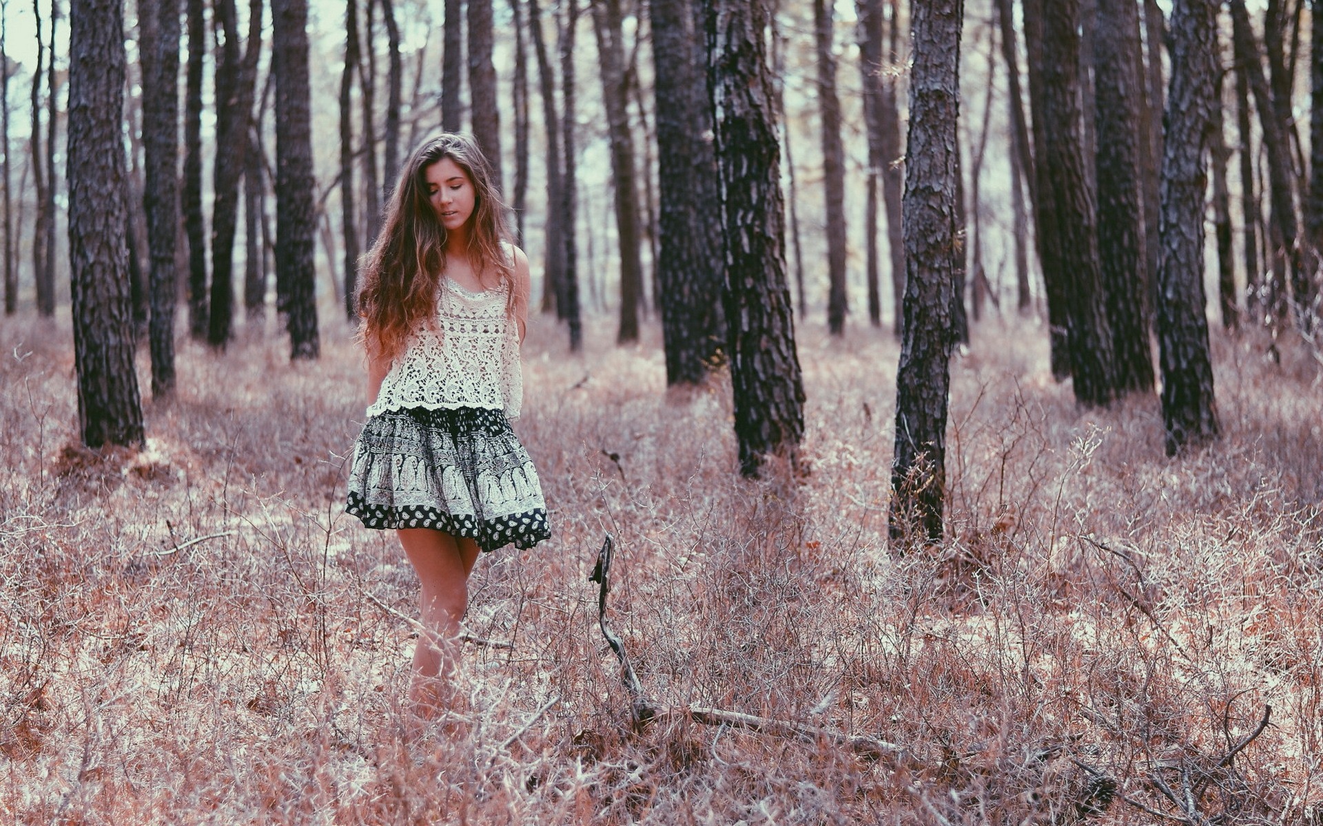 Woman in a forest with dry grass HD Wallpaper