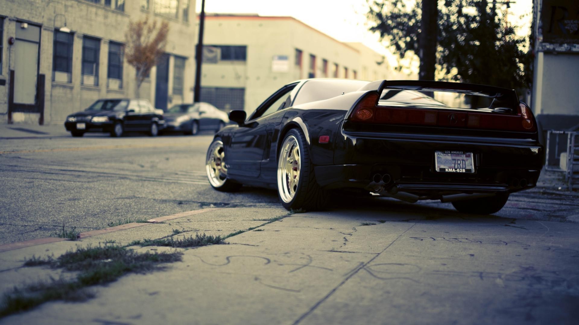 Black Acura NSX parked on a street HD Wallpaper
