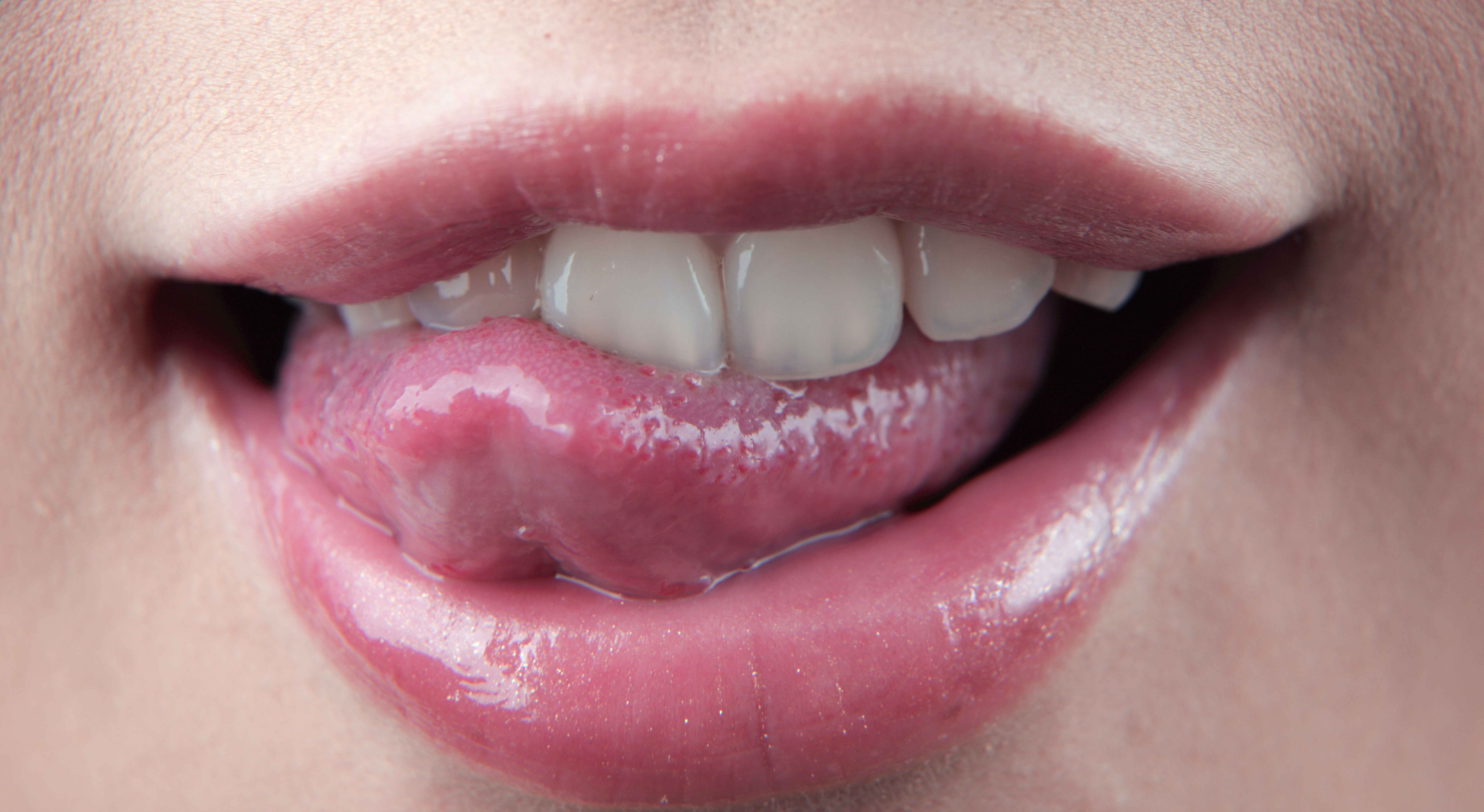 Lexi Belle's lips and tongue close-up HD Wallpaper