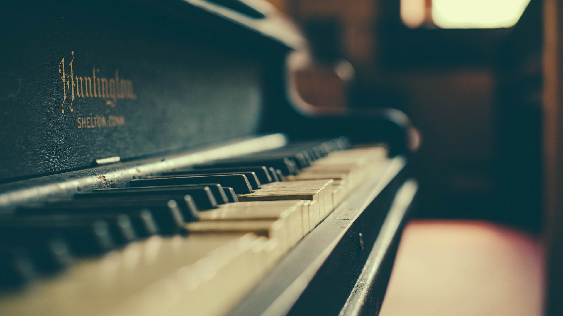 Huntington Piano in Shelton, Conn. HD Wallpaper