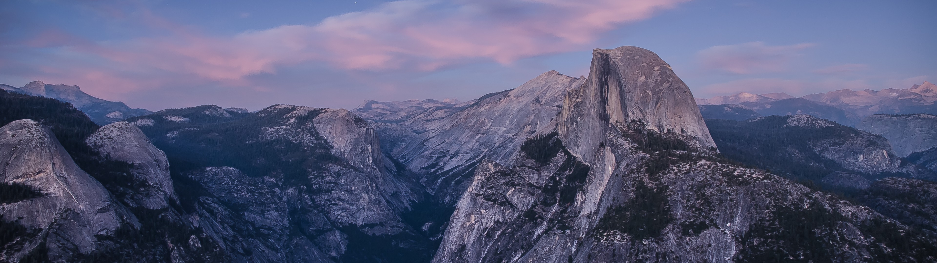 Half Dome in Yosemite National Park at dusk HD Wallpaper
