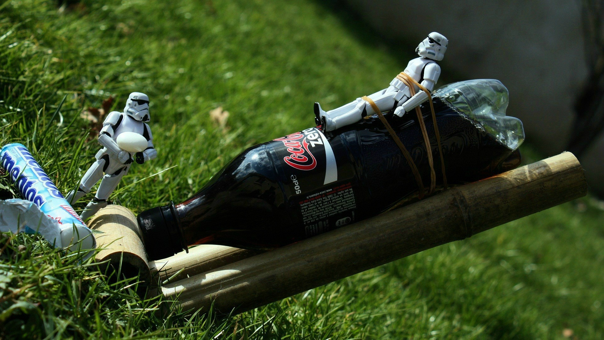 Star Wars Stormtroopers with Mentos and Coca-Cola Zero HD Wallpaper