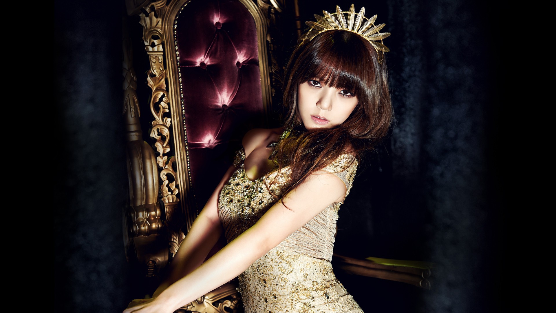 Jimin of AOA sits on a throne wearing a crown HD Wallpaper