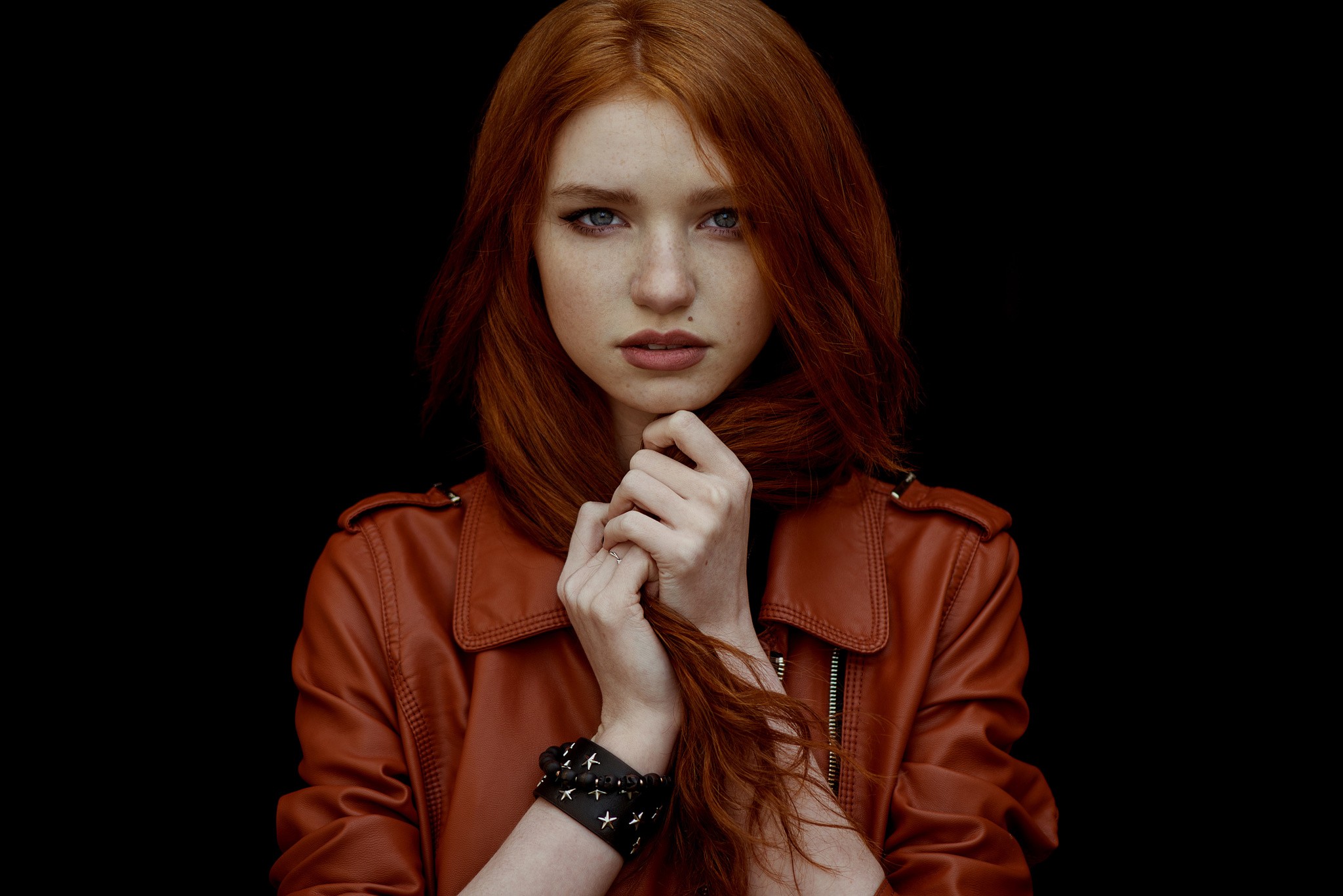 Redhead woman in a leather jacket HD Wallpaper