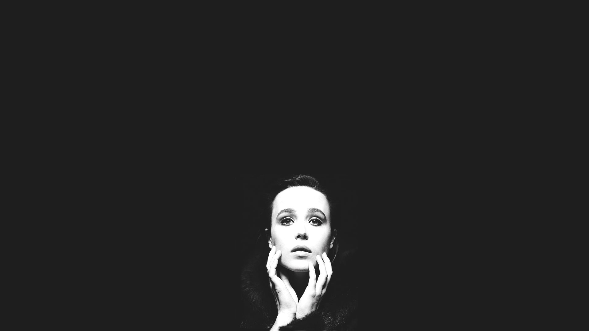 Ellen Page looking into the distance HD Wallpaper