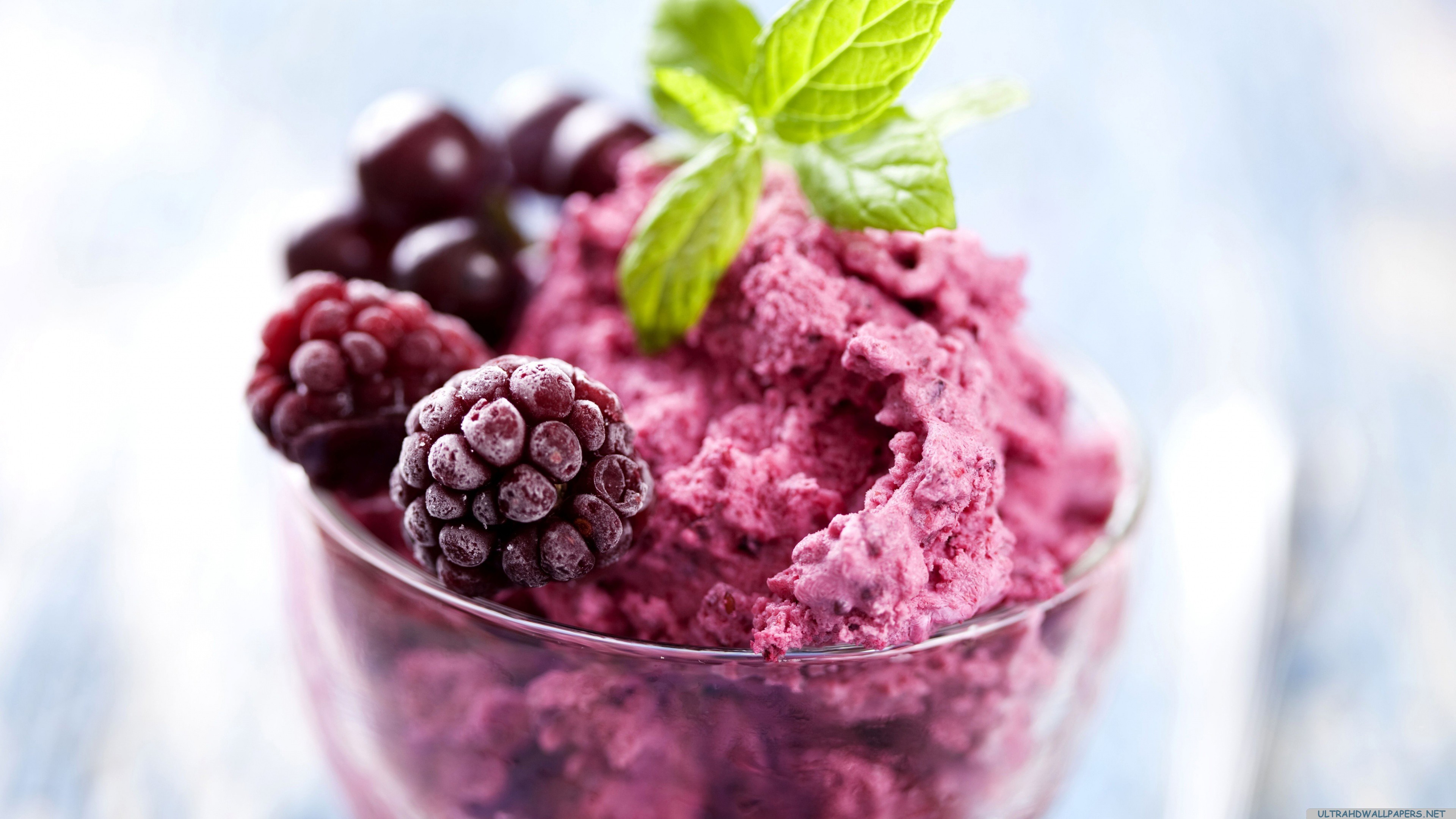 Berry ice cream with fresh berries and mint HD Wallpaper