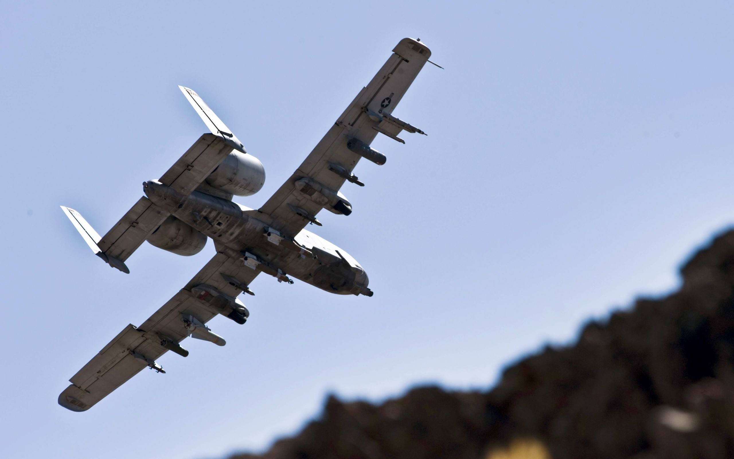 Fairchild Republic A-10 Thunderbolt II flying HD Wallpaper