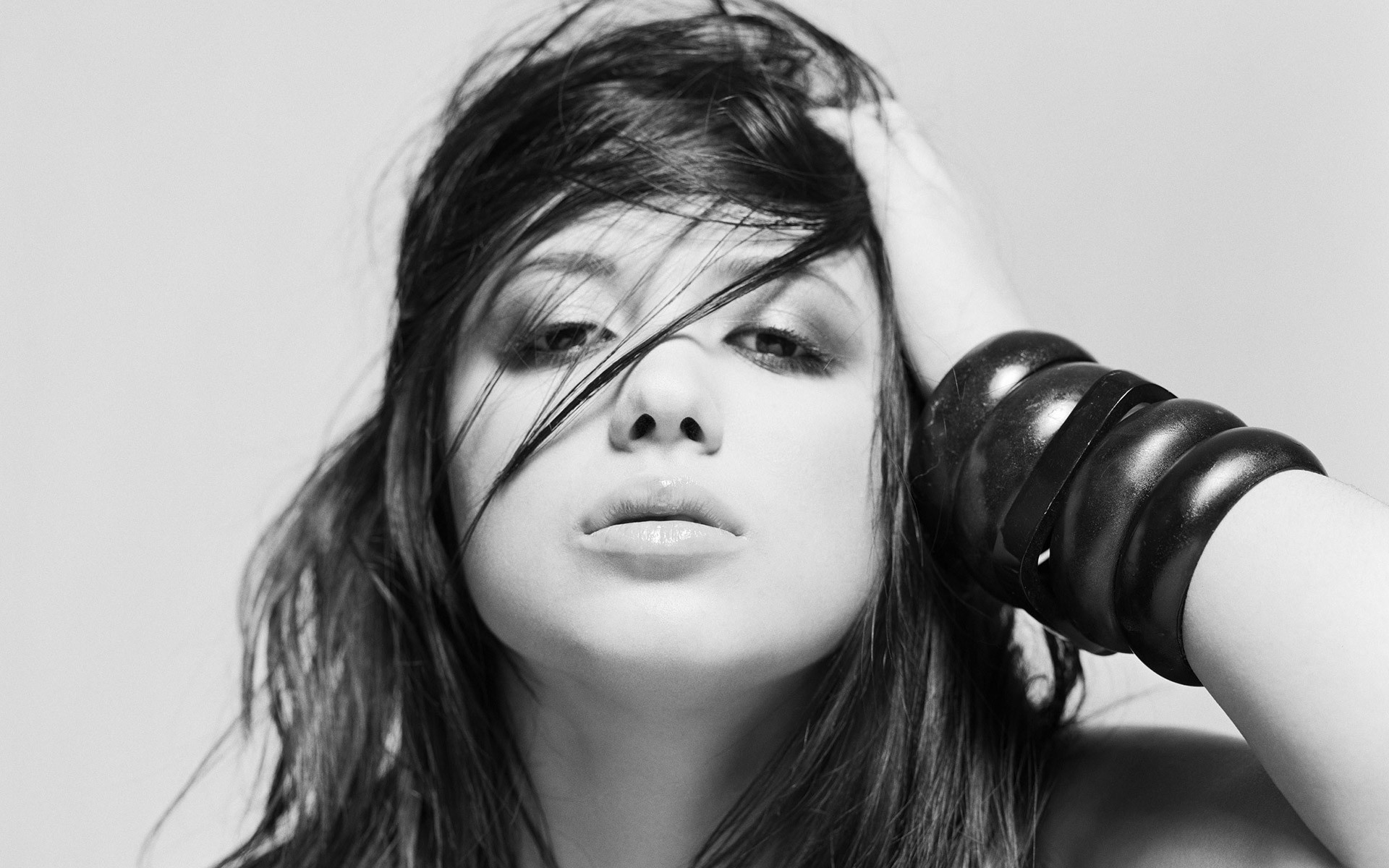 Michelle Branch with hair in face and bracelets HD Wallpaper