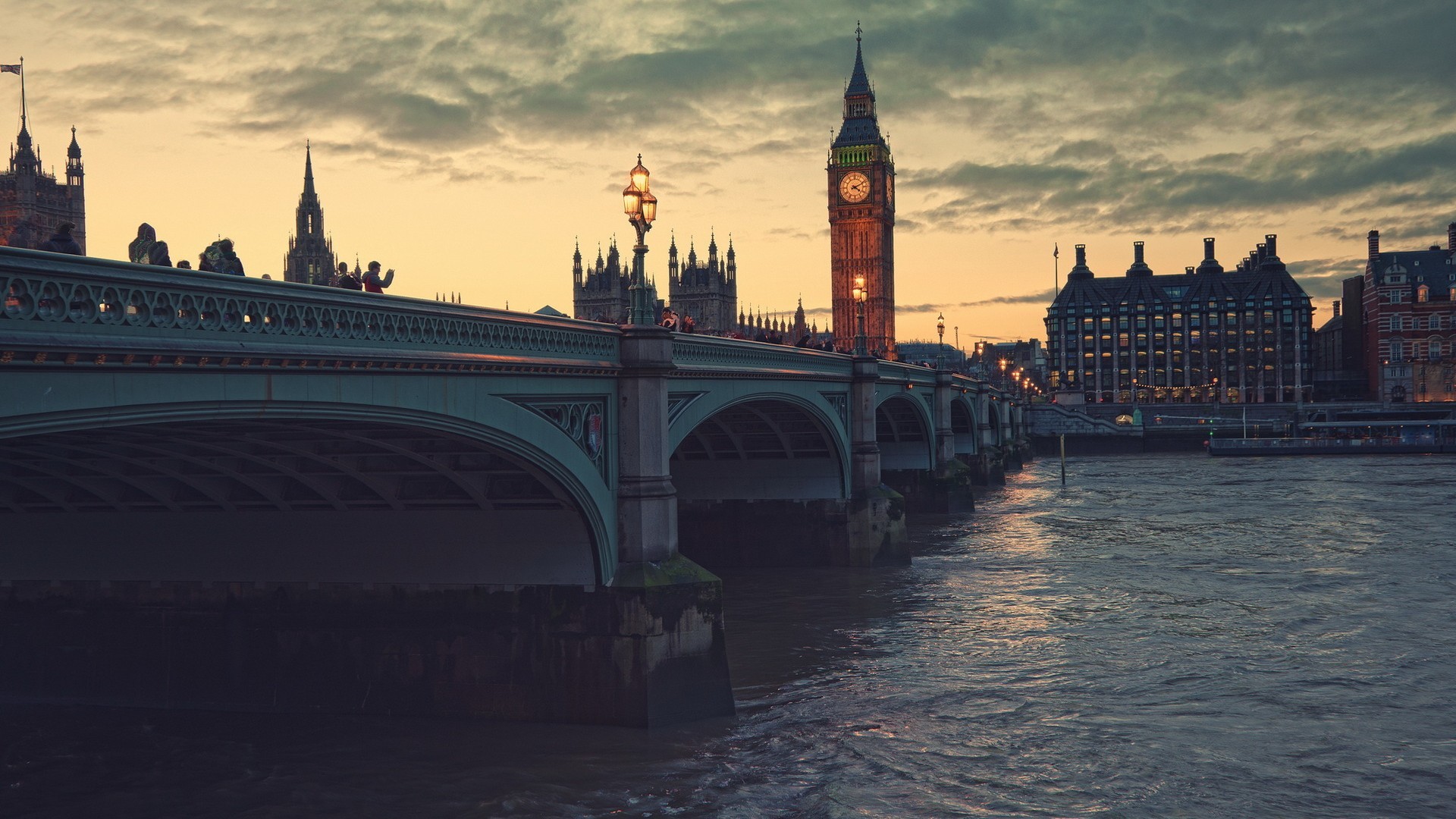 Big Ben and Westminster Bridge at sunset HD Wallpaper
