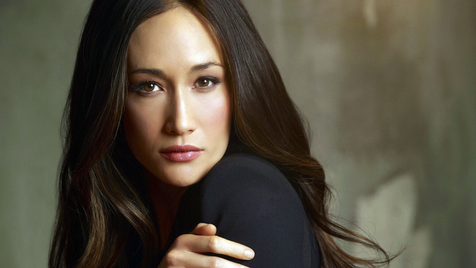 Maggie Q HD Wallpaper