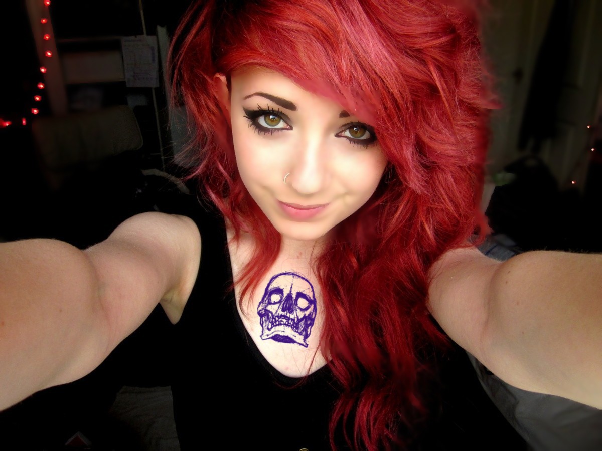 Redhead with a skull tattoo HD Wallpaper