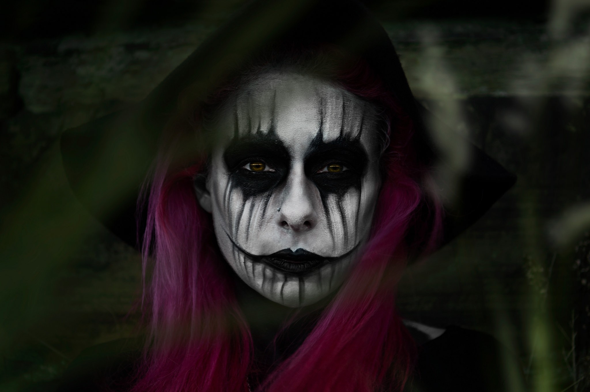 Woman with skull makeup and pink hair HD Wallpaper