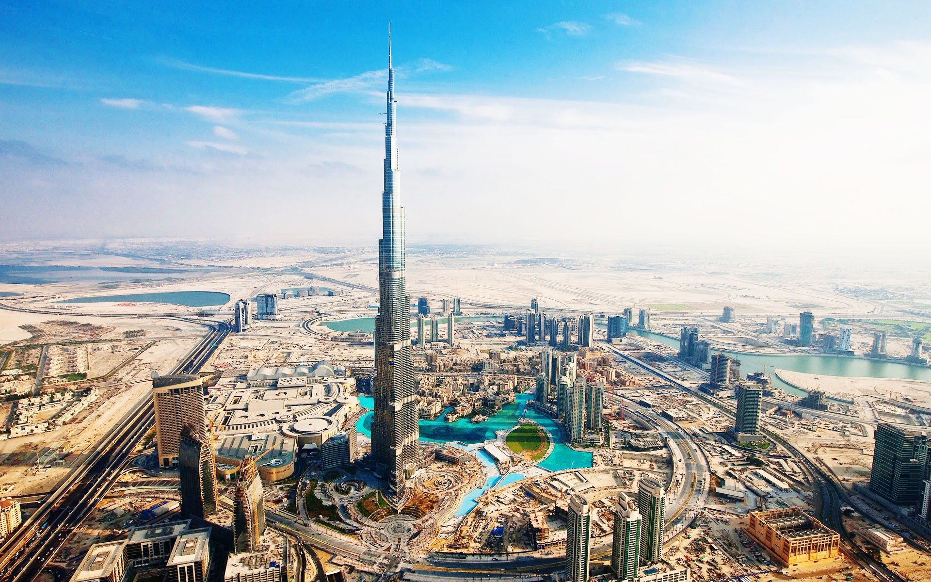 Burj Khalifa and Dubai cityscape HD Wallpaper