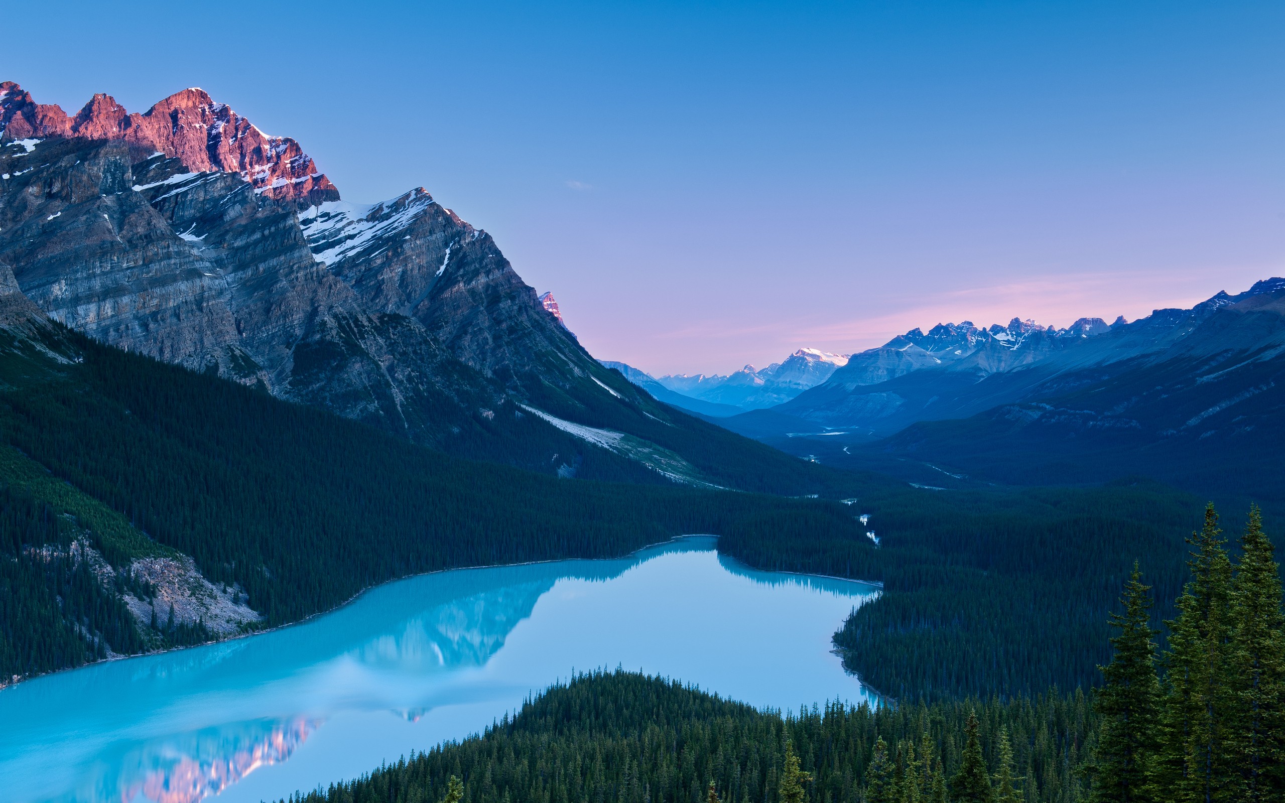 Peyto Lake and Mountains in Banff National Park, Canada HD Wallpaper