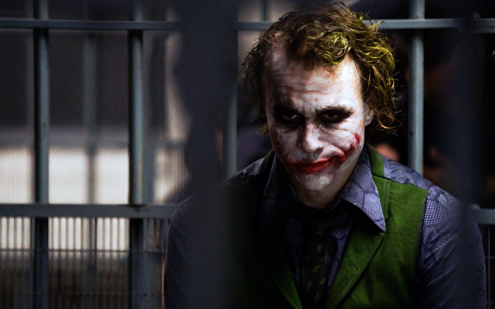 The Joker in The Dark Knight HD Wallpaper