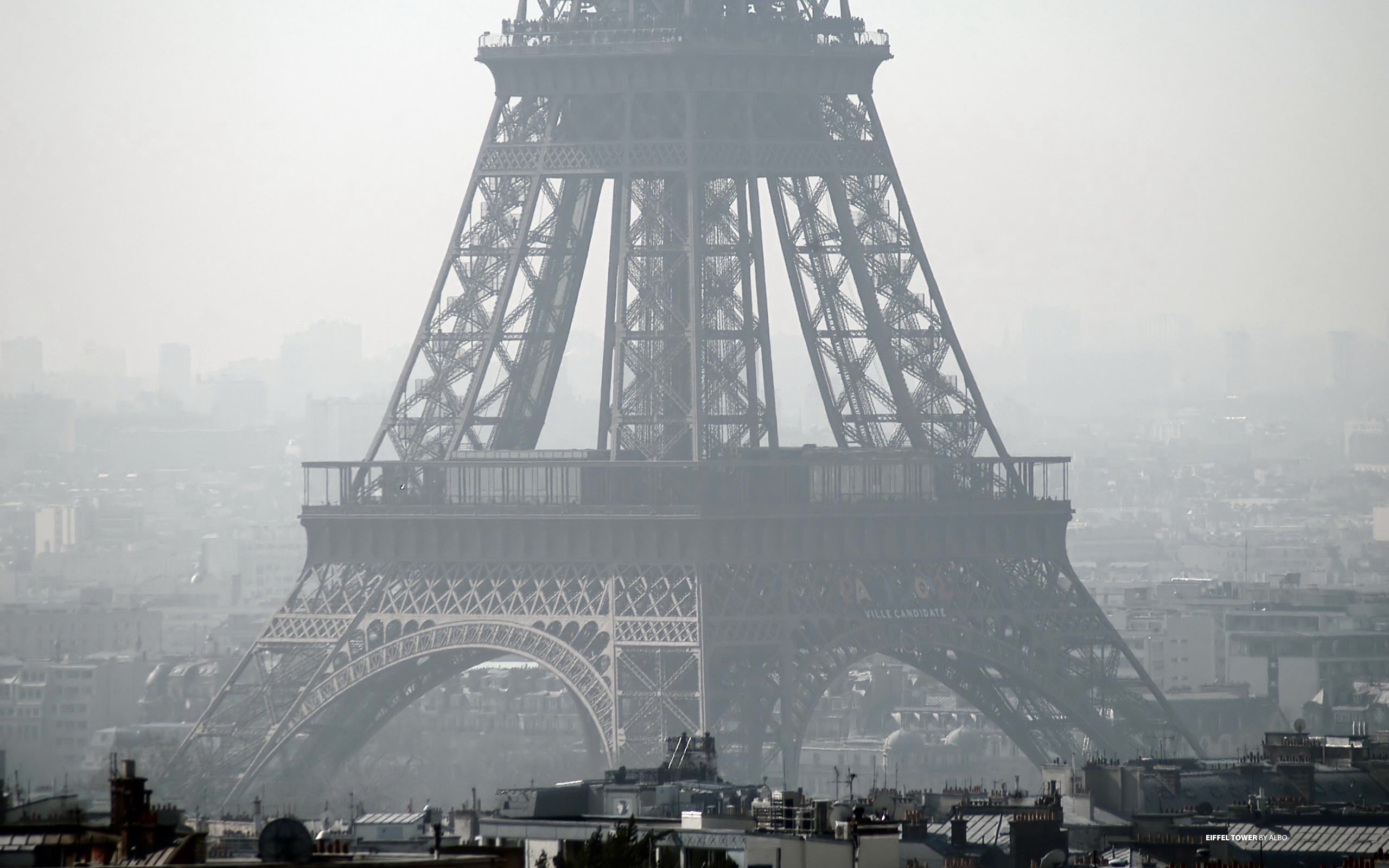 Eiffel Tower in Paris shrouded in mist HD Wallpaper