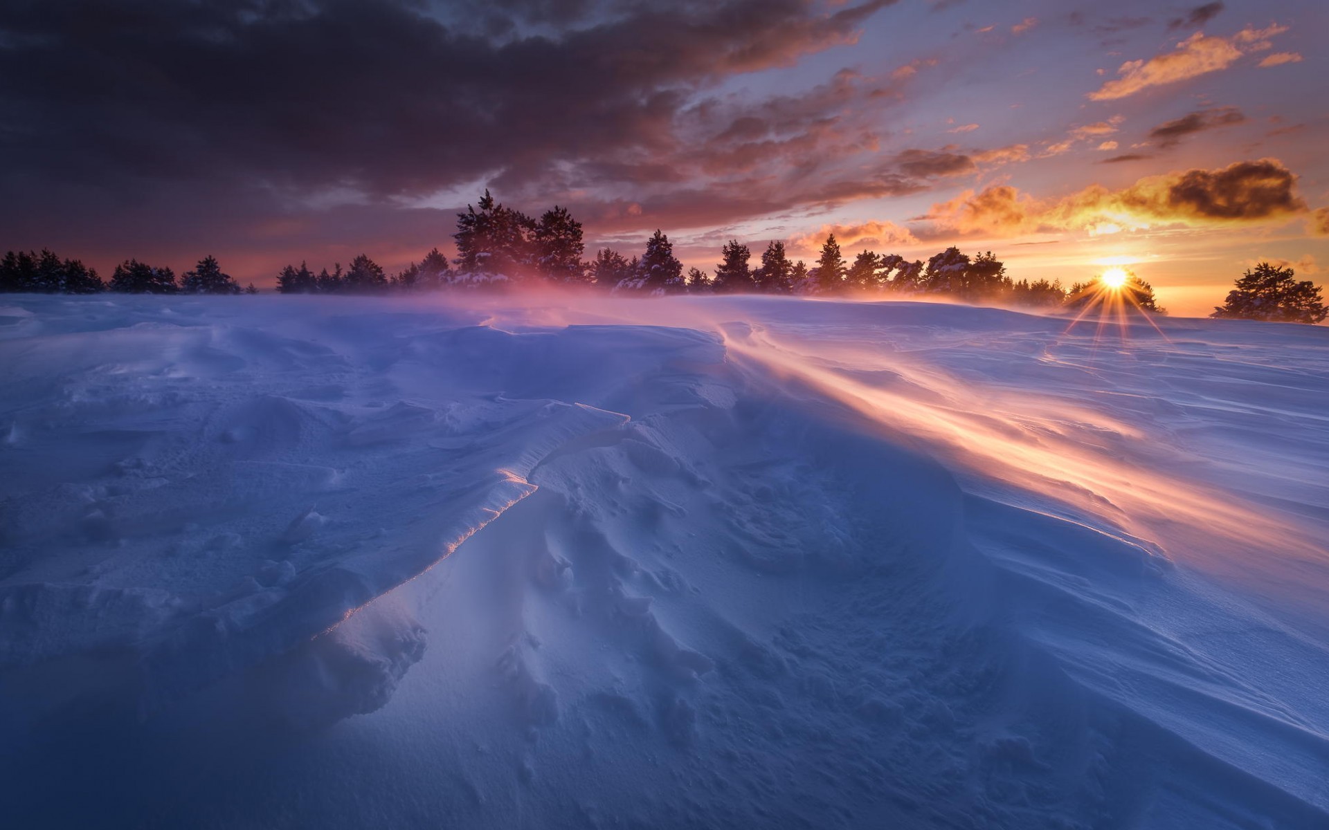 Snowy landscape with sunset and wind-blown snow HD Wallpaper