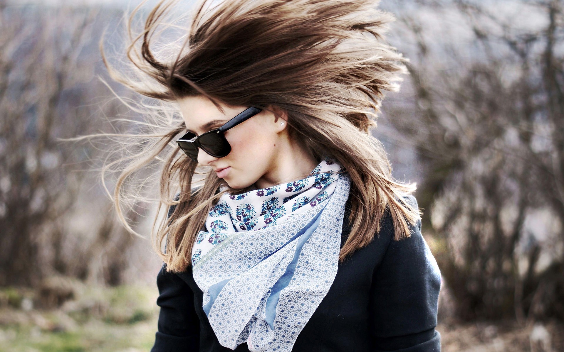 Woman with sunglasses and scarf in the wind HD Wallpaper