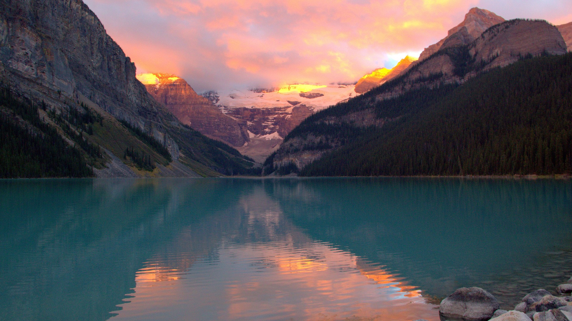 Lake Louise with mountains and sunset HD Wallpaper