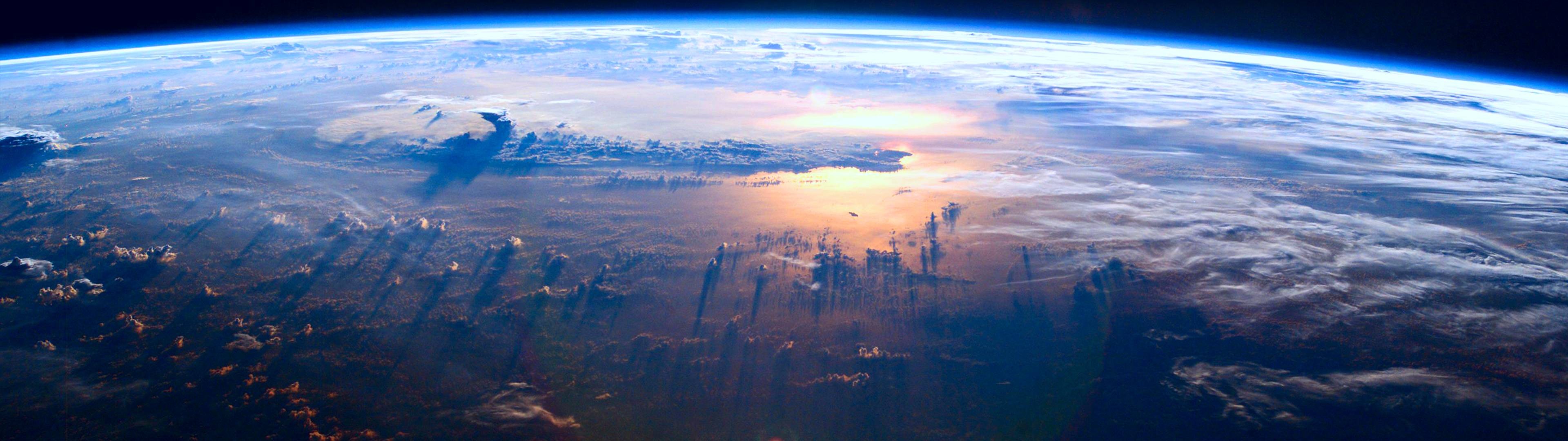 Earth from space with clouds and ocean HD Wallpaper