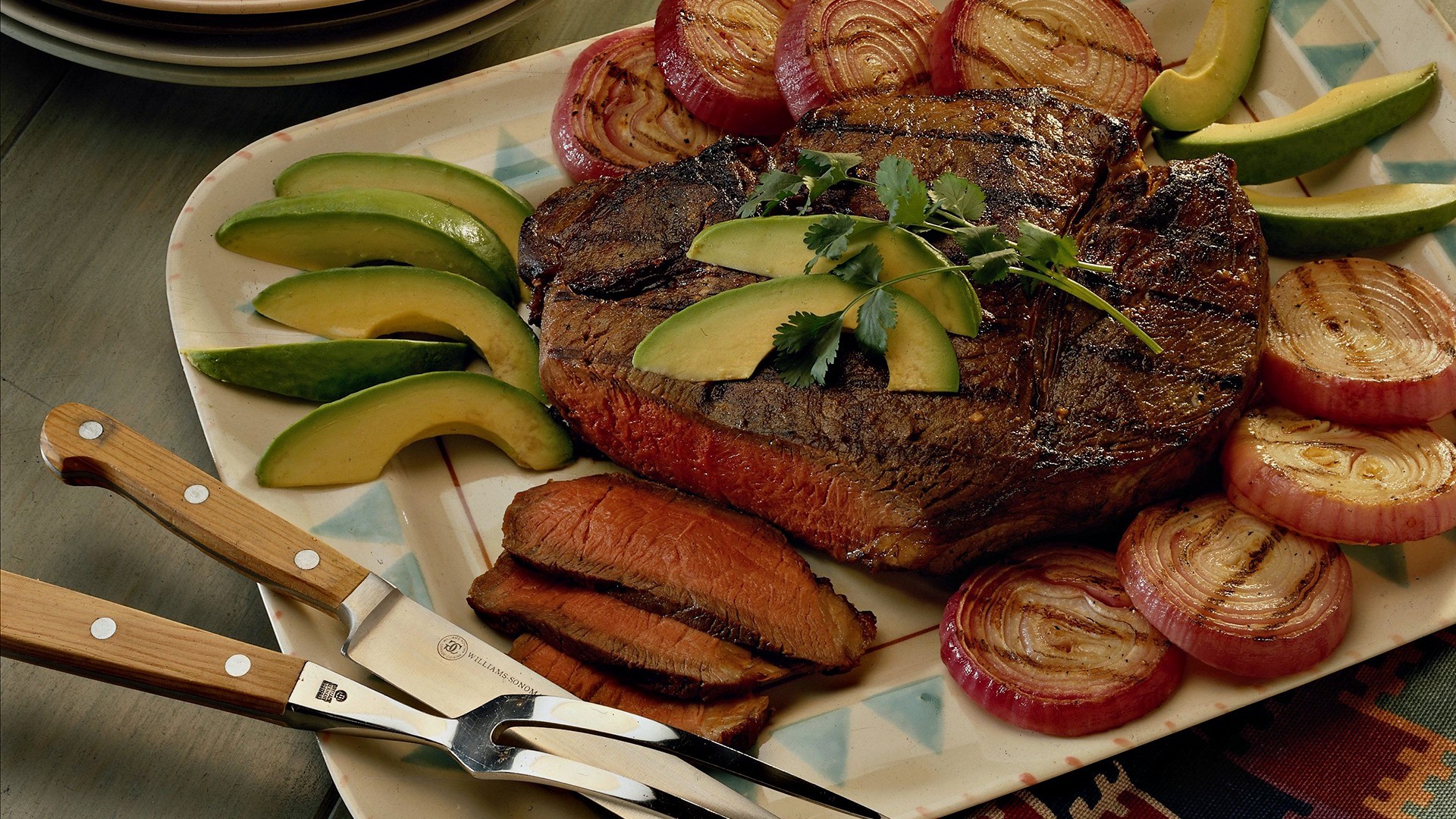 Grilled Steak with Avocado and Onions HD Wallpaper