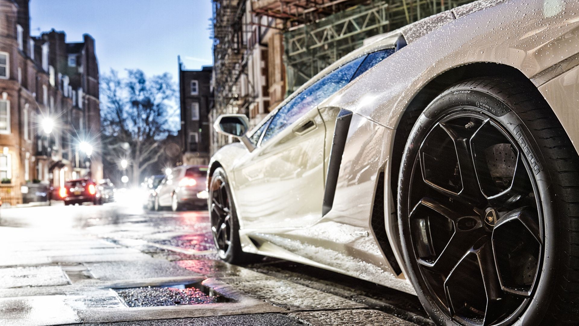 White Lamborghini Aventador on a Wet City Street HD Wallpaper
