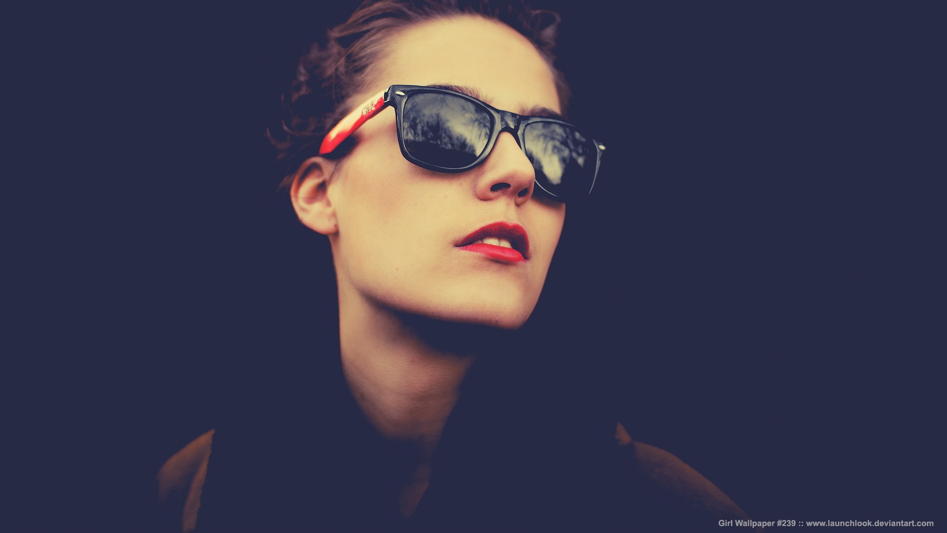 Woman wearing sunglasses and red lipstick HD Wallpaper