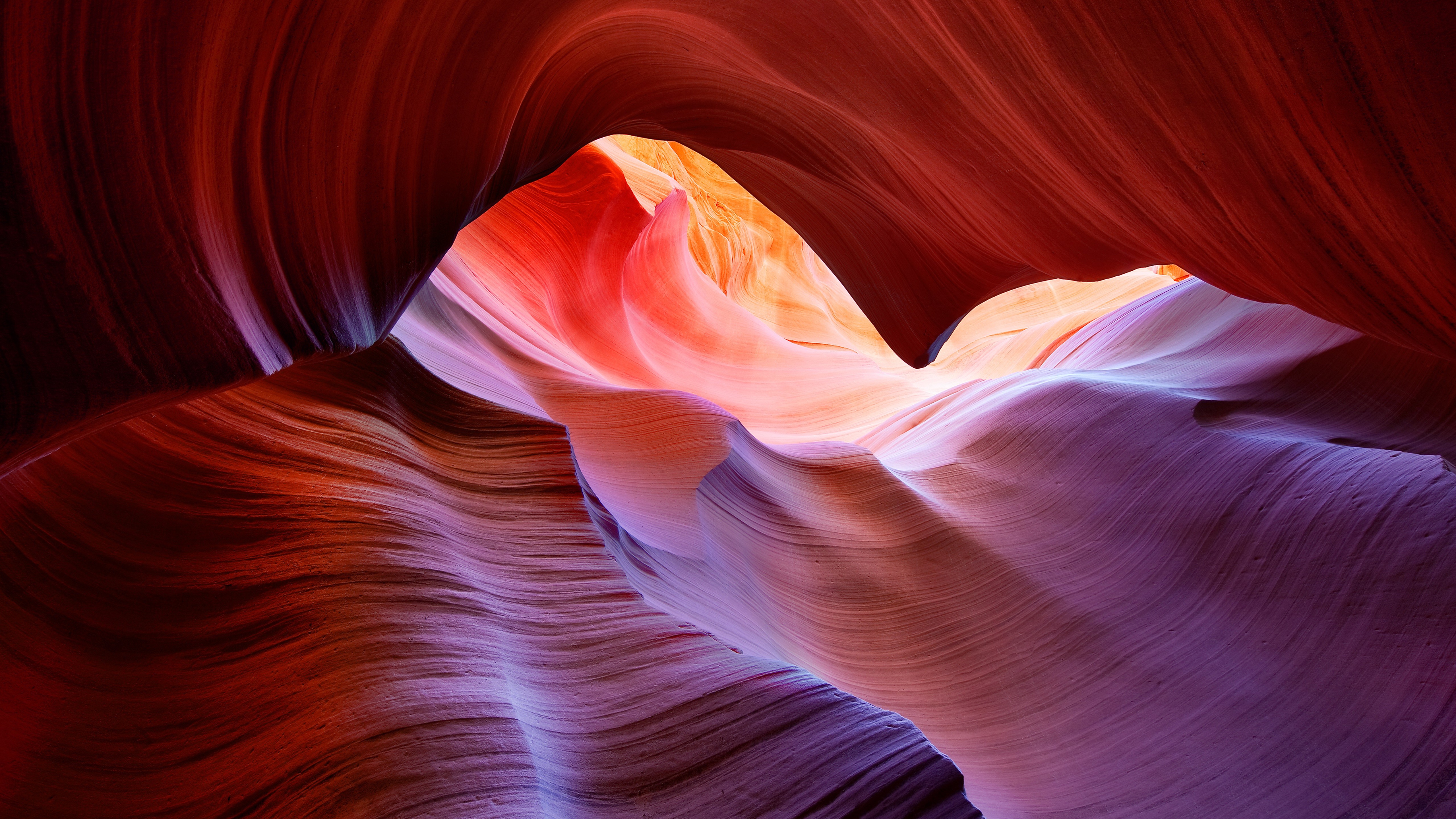 Antelope Canyon rock formations with colorful light HD Wallpaper