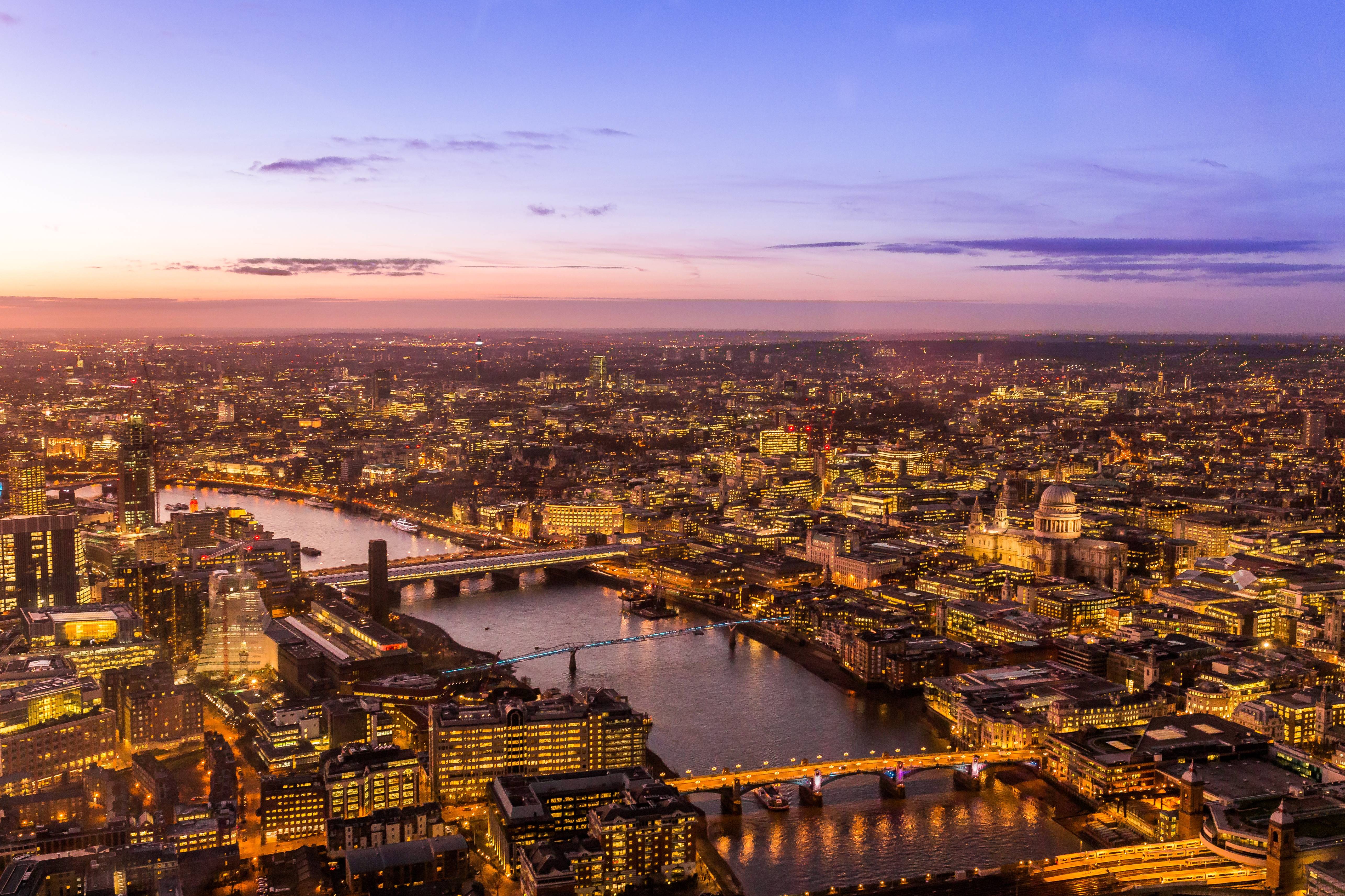 Aerial view of London at dusk with the River Thames HD Wallpaper