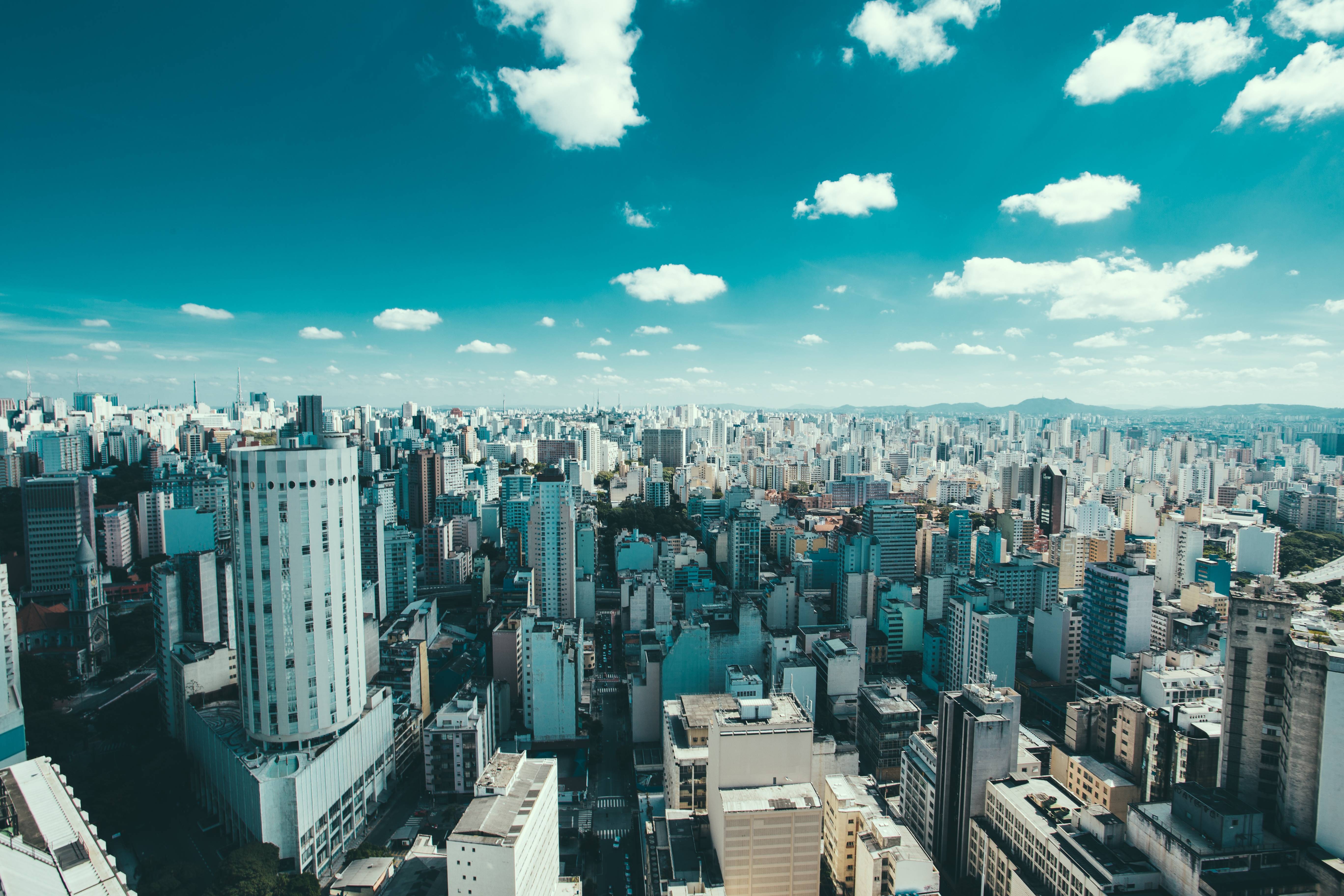São Paulo cityscape with buildings and clouds HD Wallpaper
