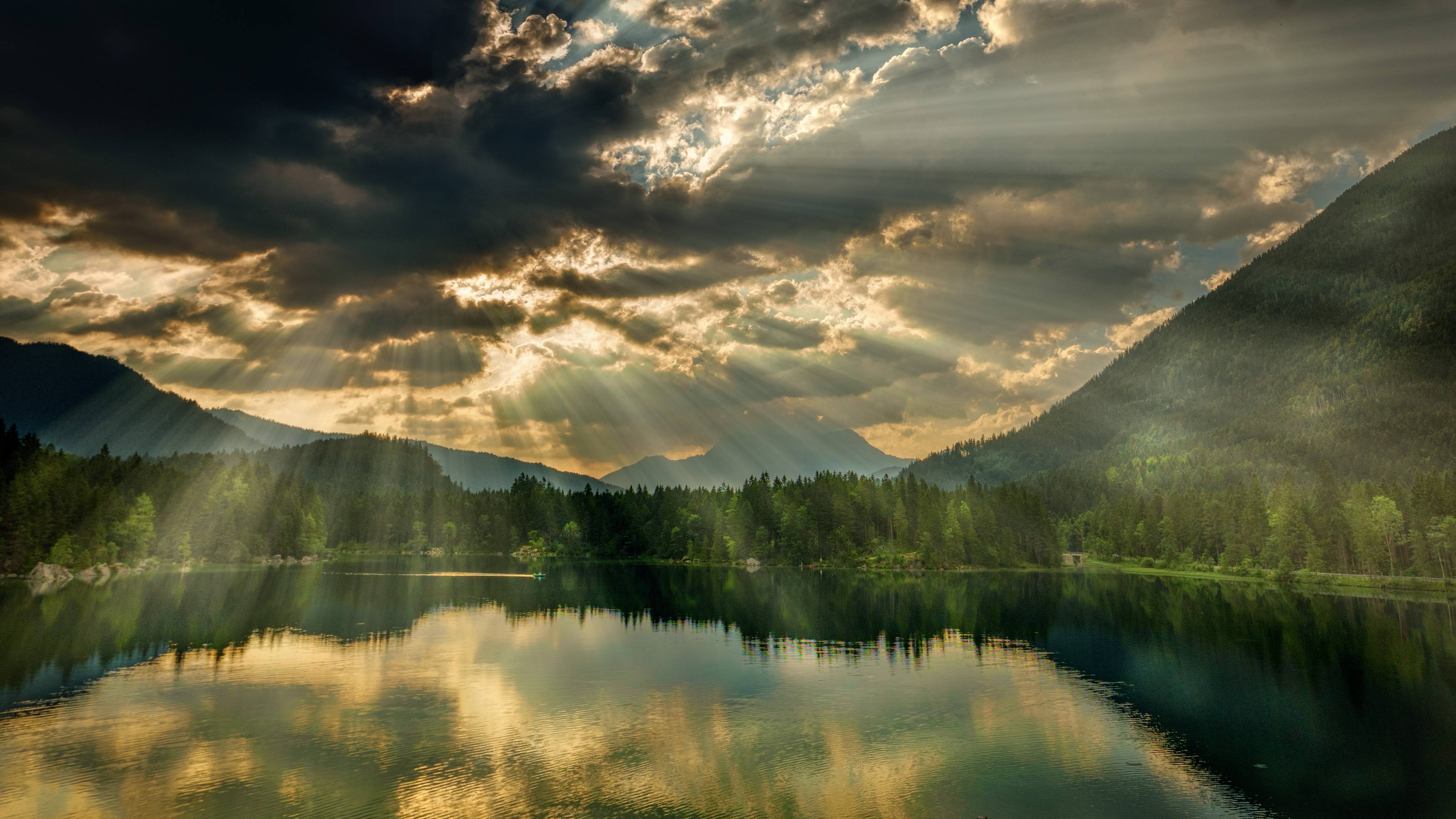 Sunbeams over a mountain lake landscape HD Wallpaper