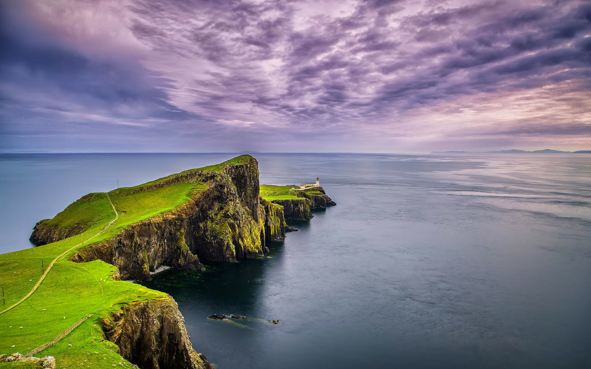 Neist Point Lighthouse, Scotland HD Wallpaper